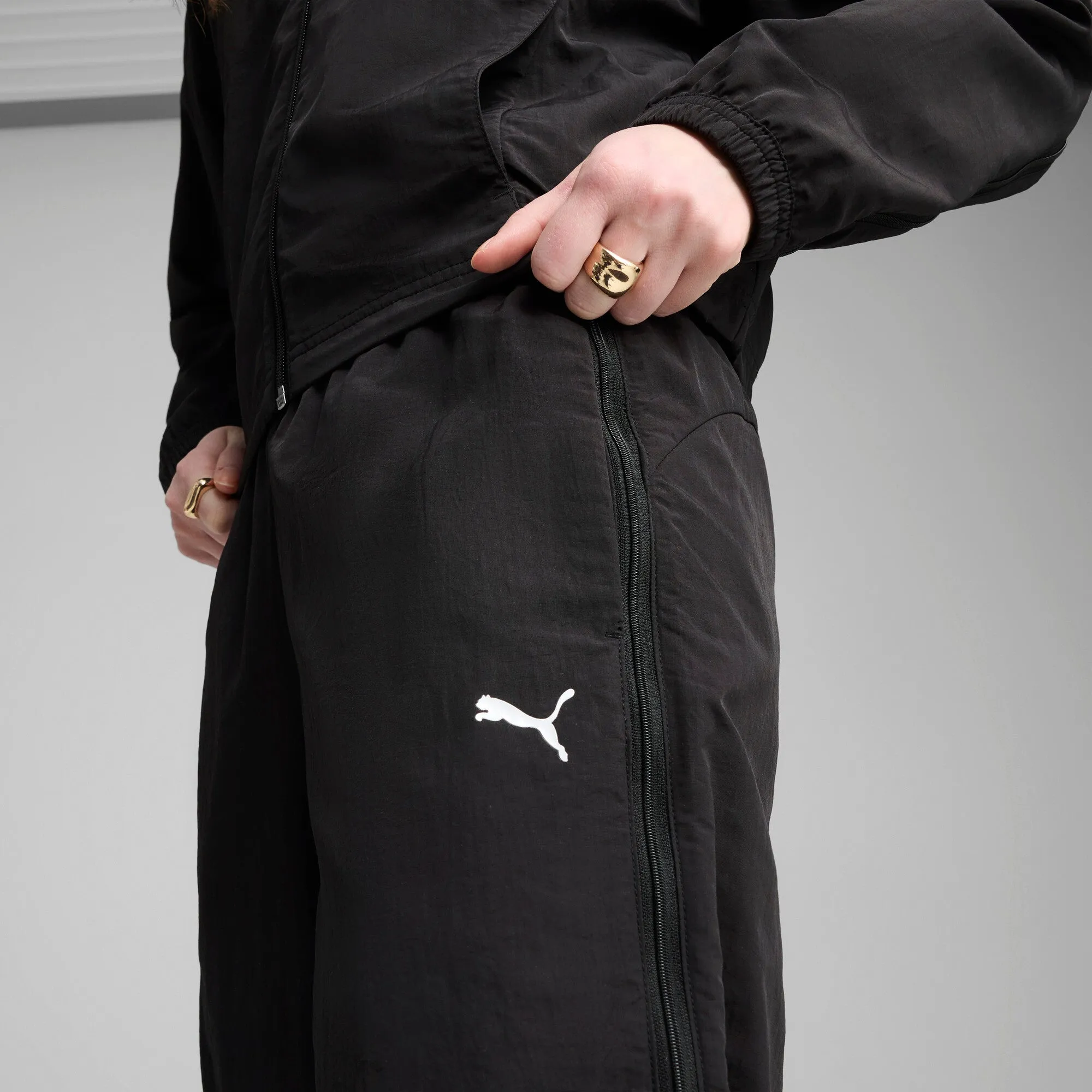 PUMA Women's DARE TO Relaxed Woven Zip-Off Pants