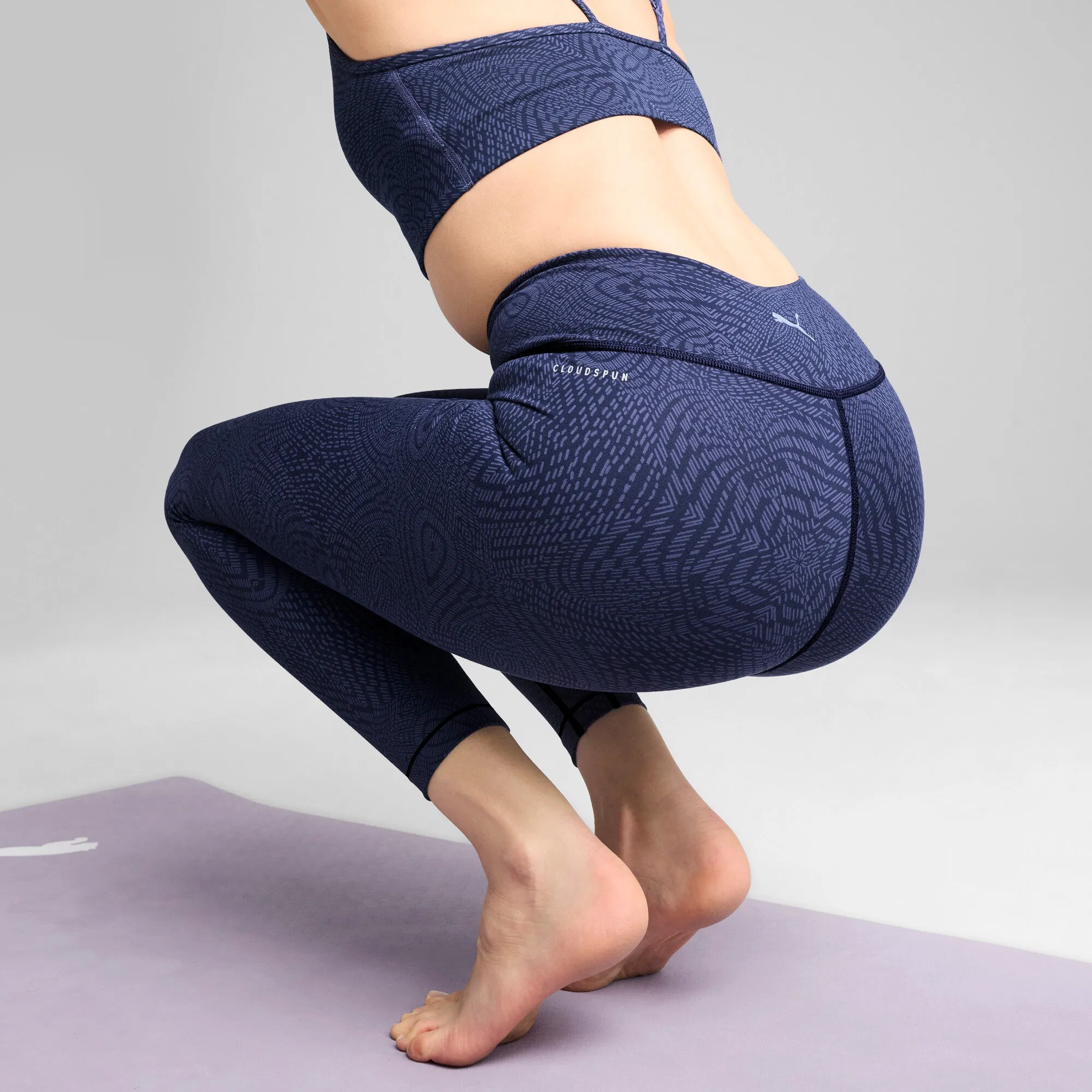 PUMA Women's MOVE CLOUDSPUN High-Waisted 7/8 Tights