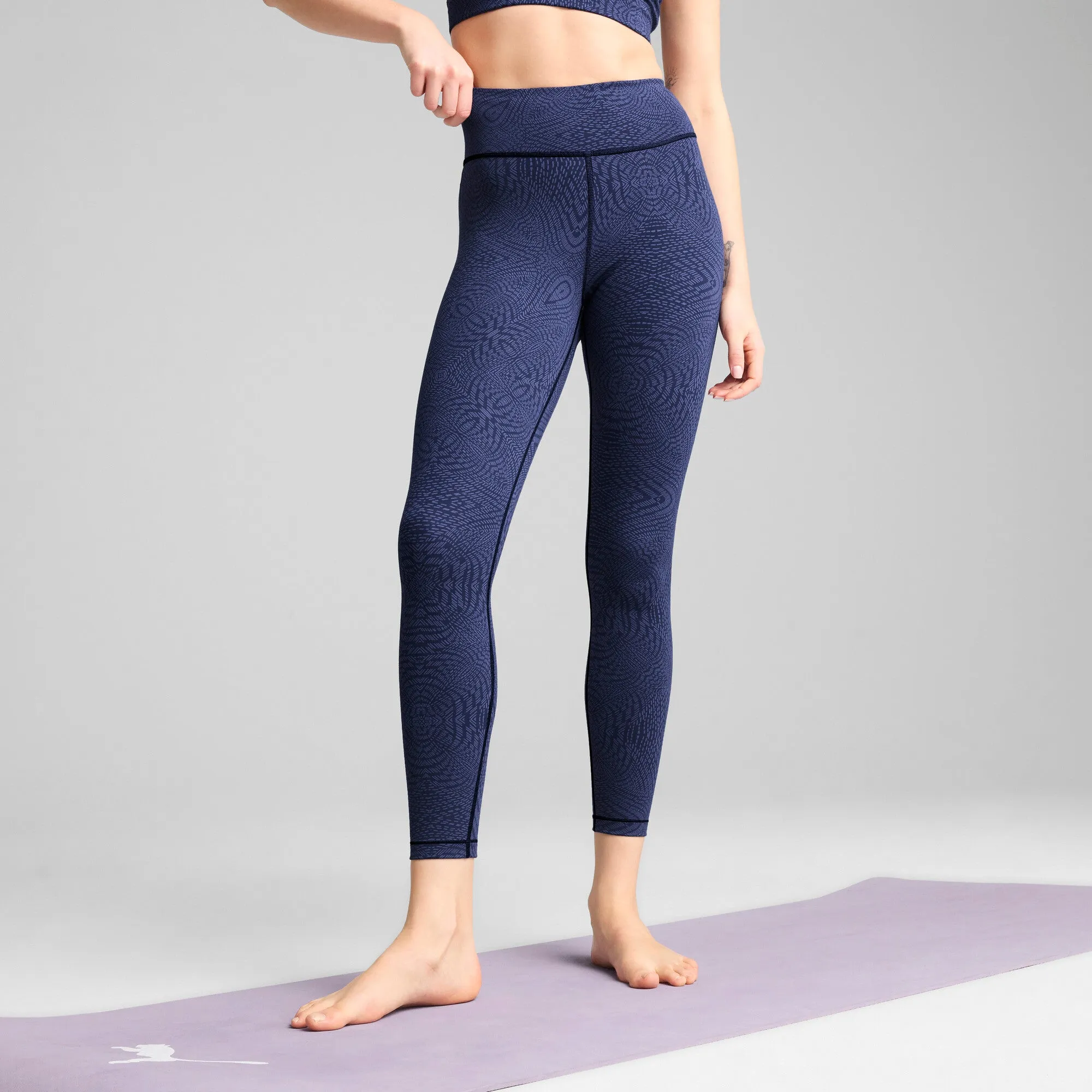 PUMA Women's MOVE CLOUDSPUN High-Waisted 7/8 Tights