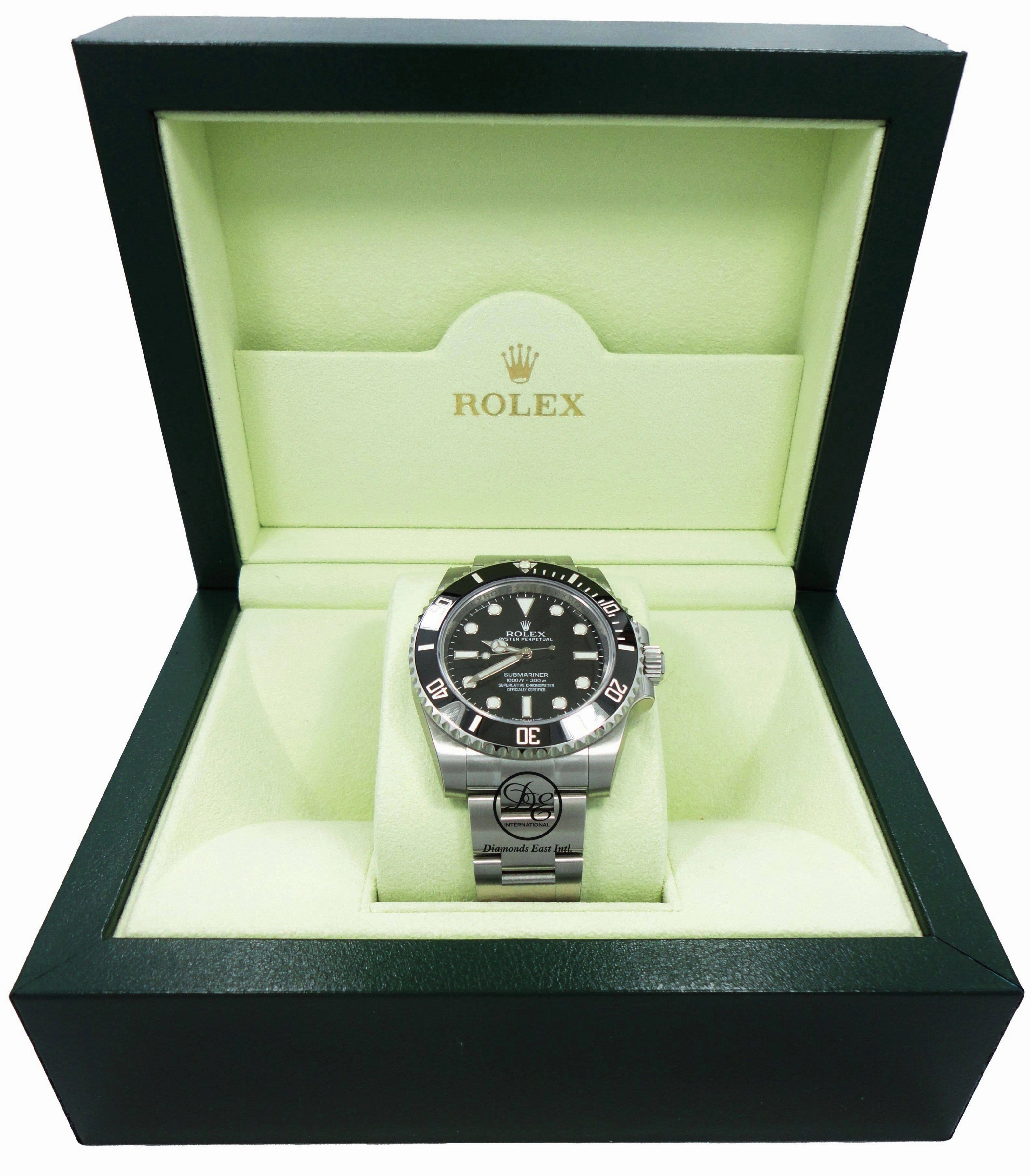 Rolex Oyster Perpetual Submariner 114060  (No Date) UNWORN