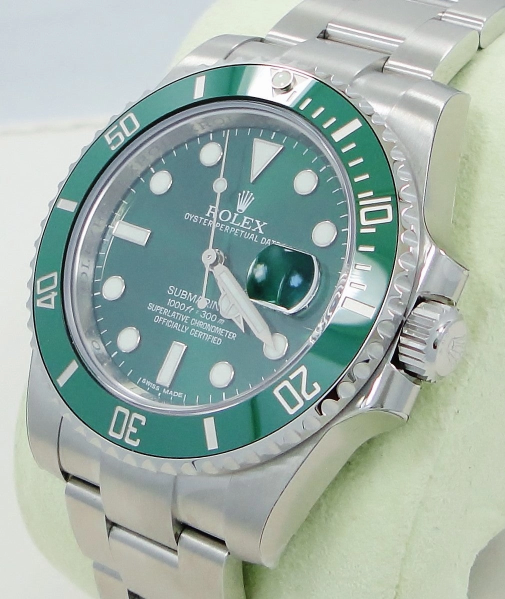 Rolex Oyster Perpetual Submariner 116610LV HULK UNWORN
