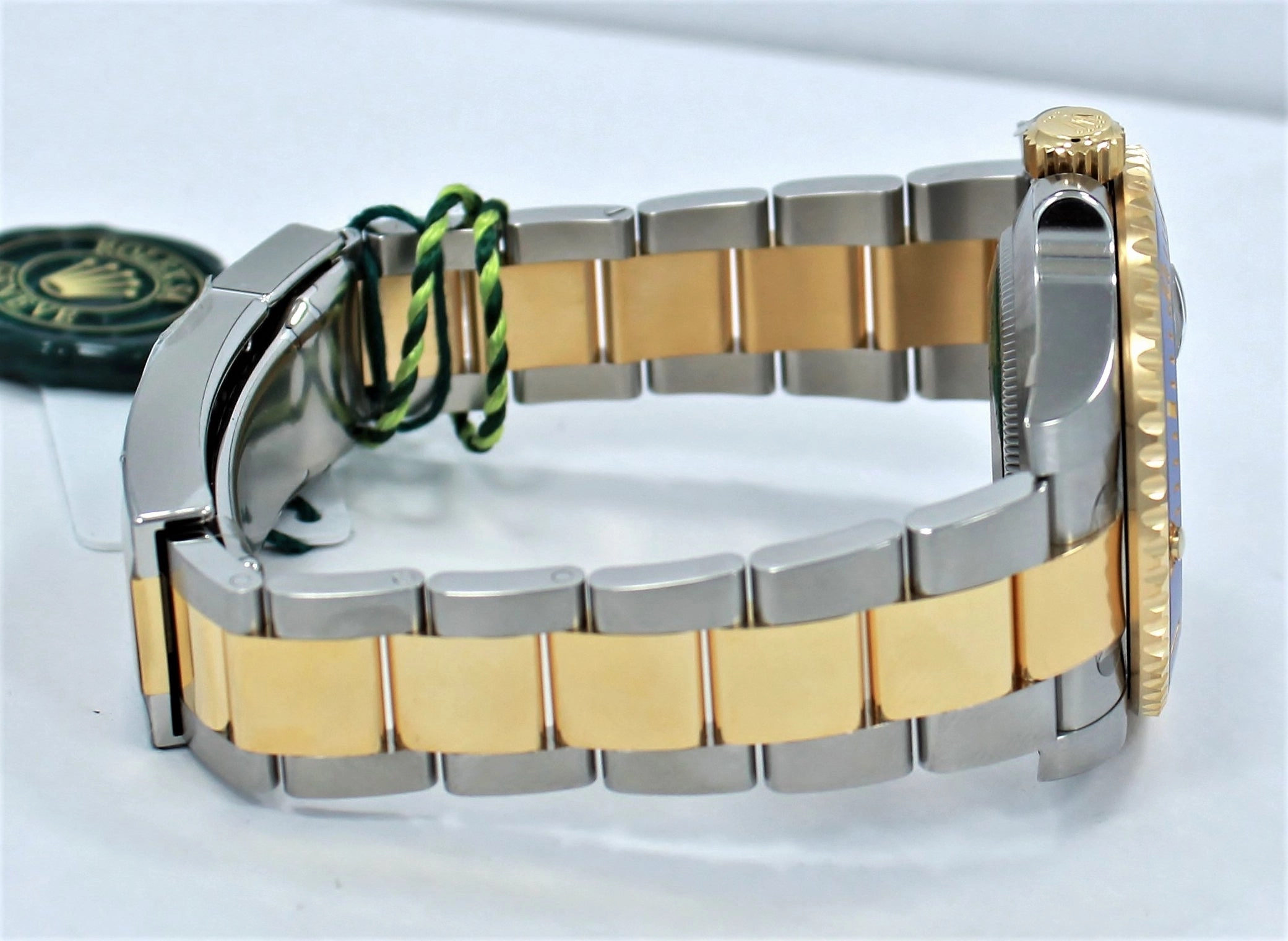 Rolex Oyster Perpetual Submariner Date 116613LB (Unworn)