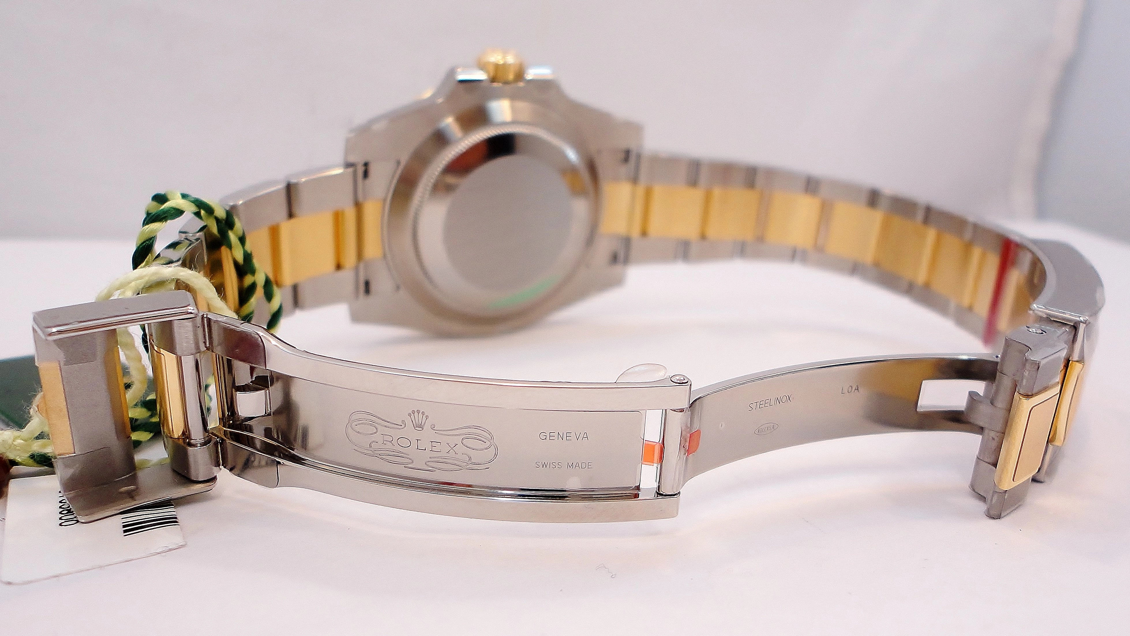 Rolex Oyster Perpetual Submariner Date 116613LN UNWORN