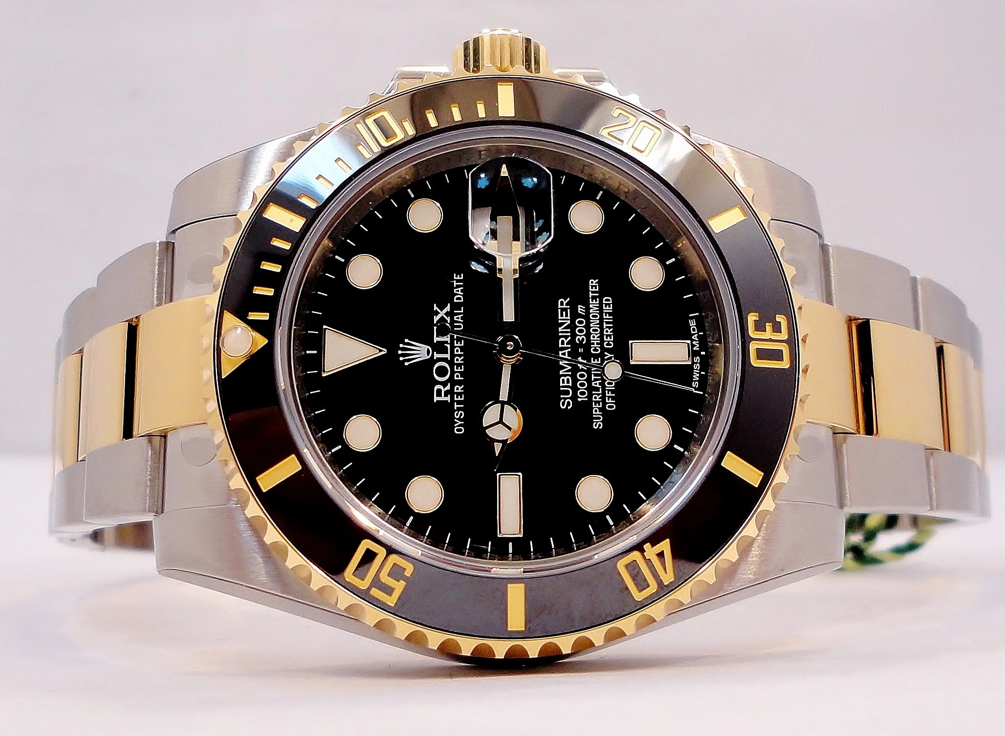 Rolex Oyster Perpetual Submariner Date 116613LN UNWORN