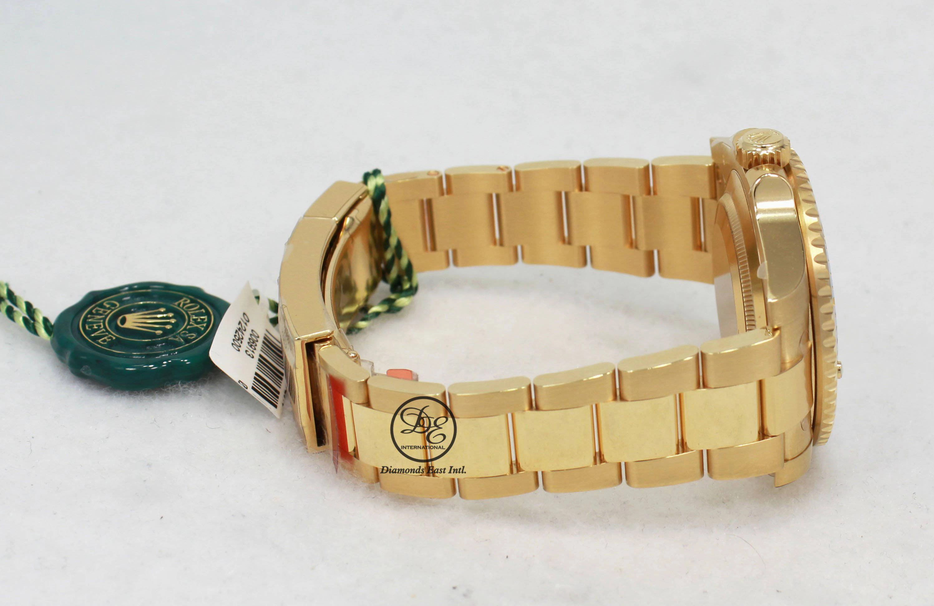 Rolex Oyster Perpetual Submariner Date 116618LB UNWORN