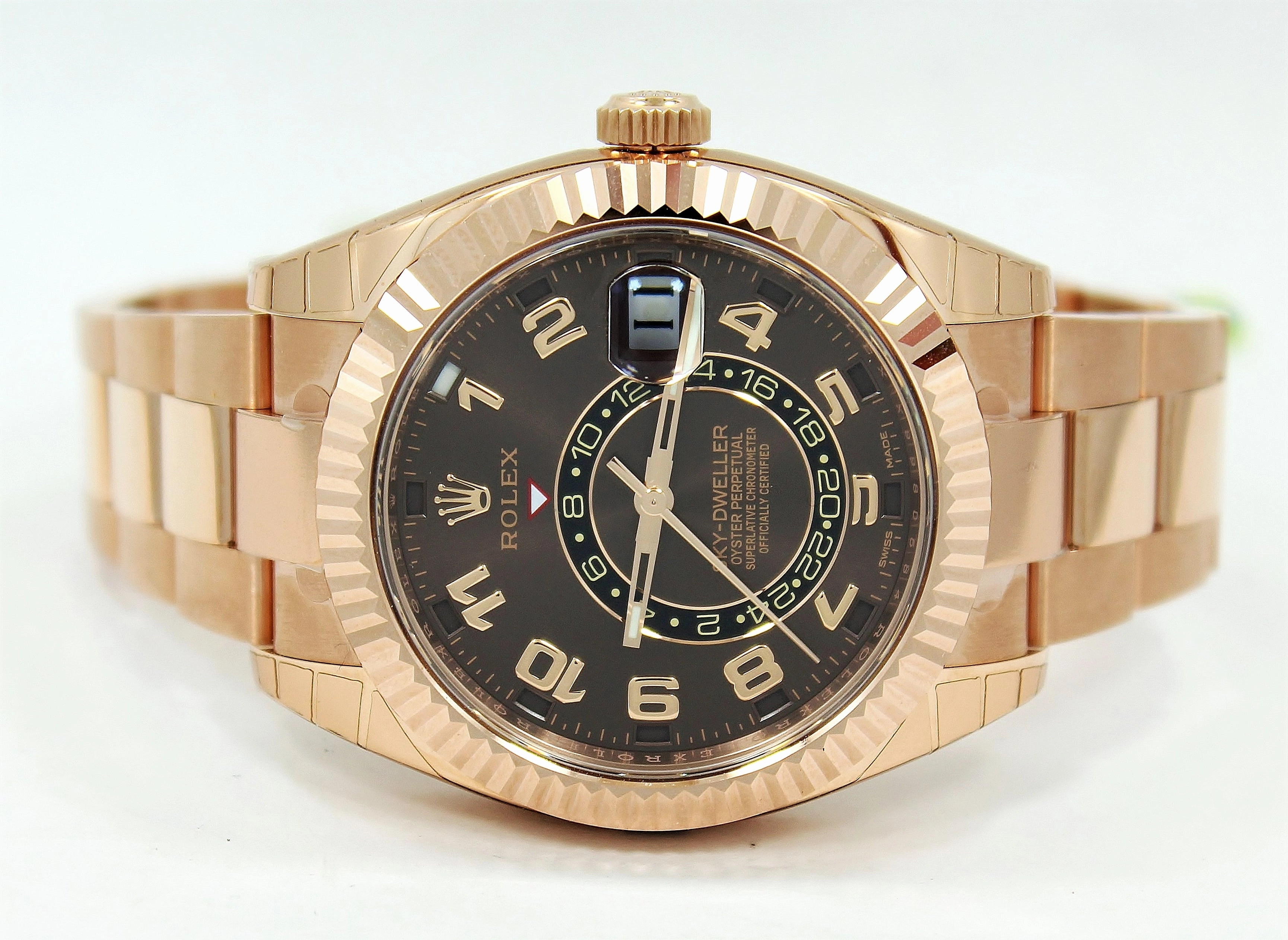 Rolex Sky-Dweller 18k Rose Gold 326935 Unworn
