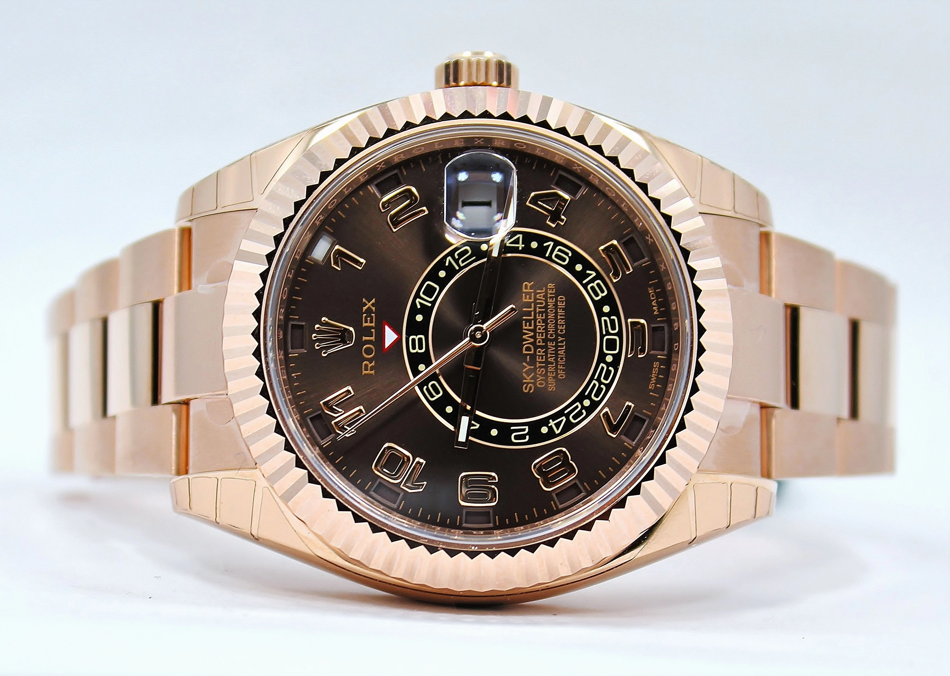 Rolex Sky-Dweller 18k Rose Gold 326935 Unworn