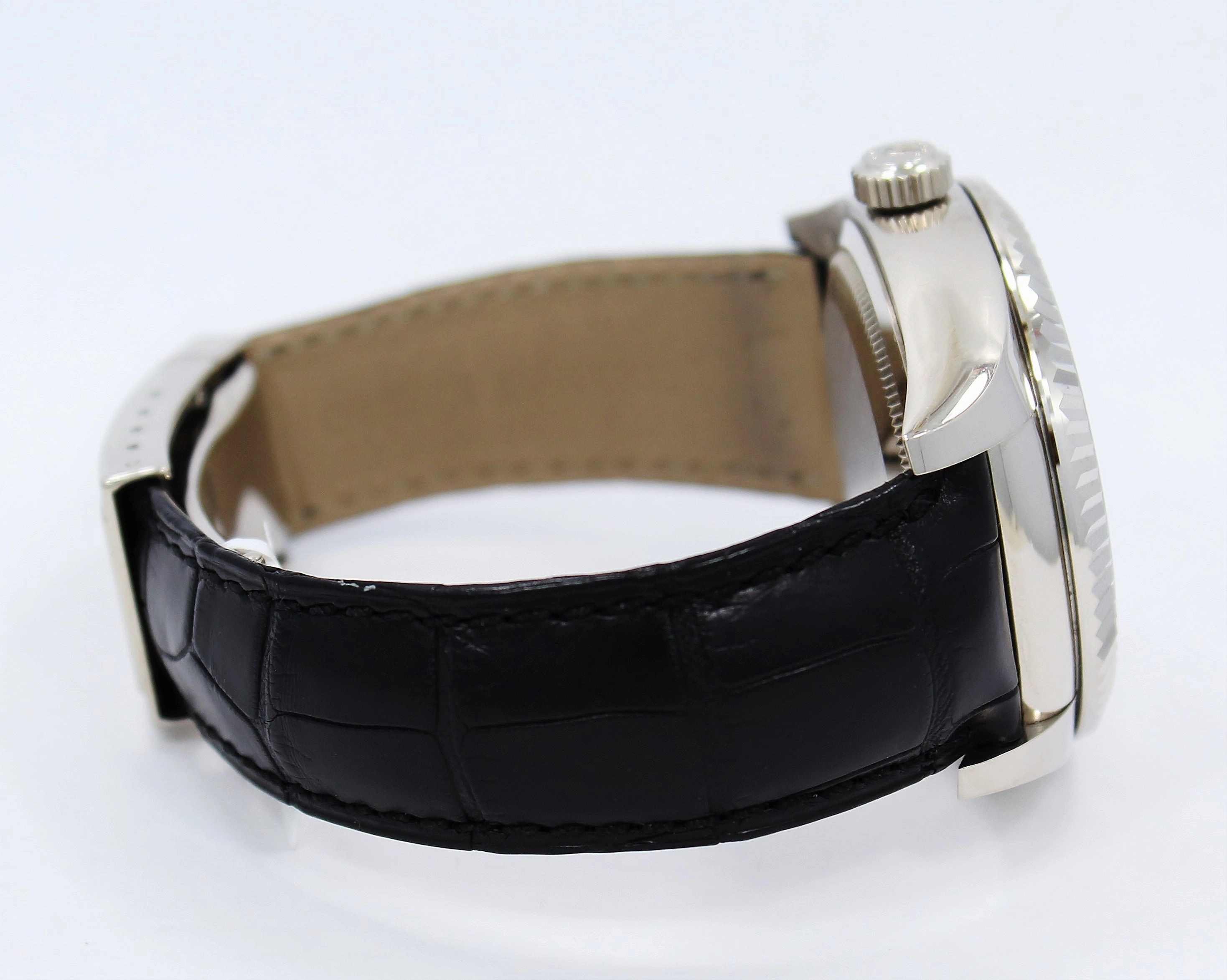 Rolex Sky-Dweller 18K White Gold 326139 BLKARS