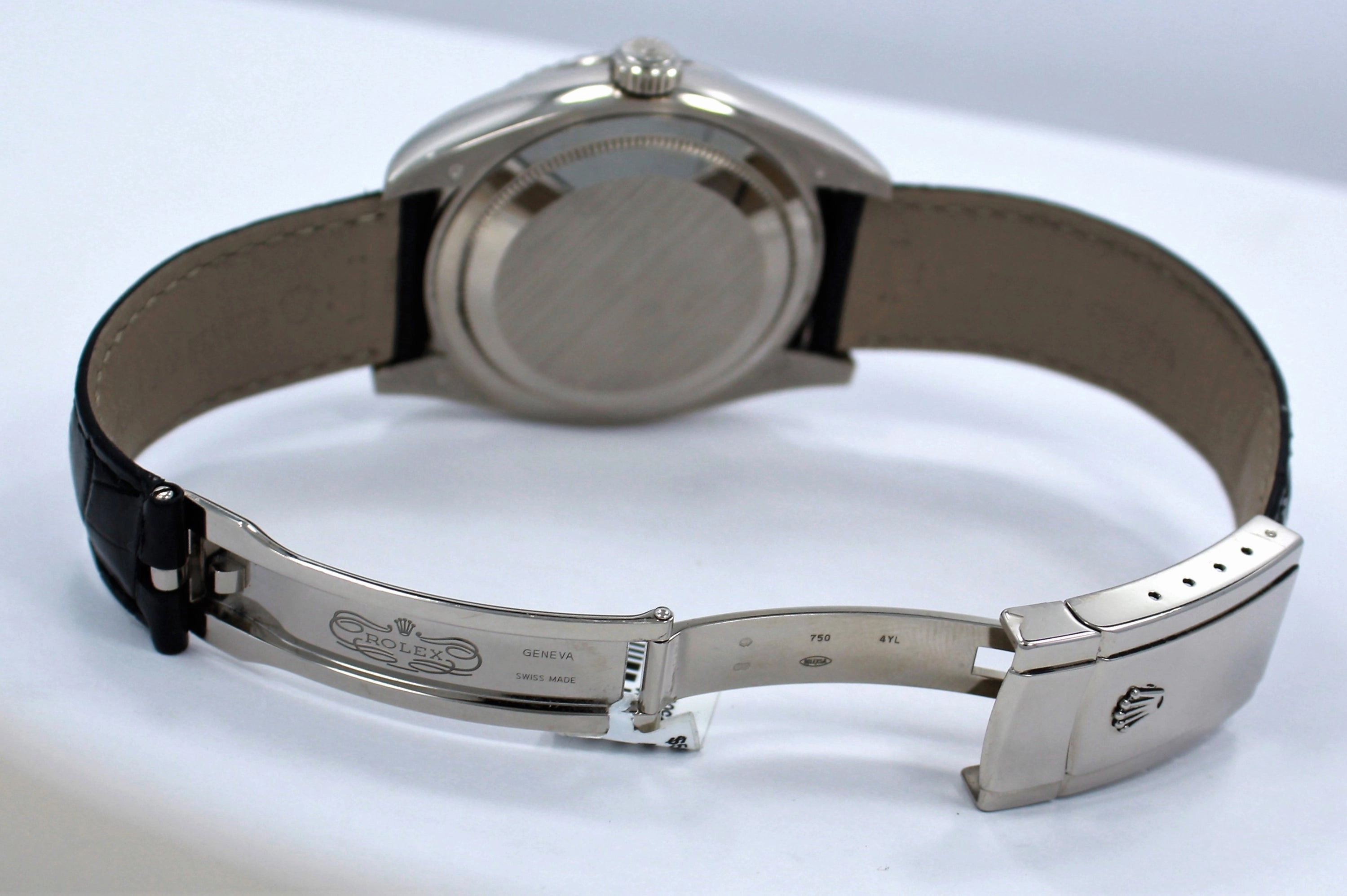 Rolex Sky-Dweller 18K White Gold 326139 IVRRL PreOwned