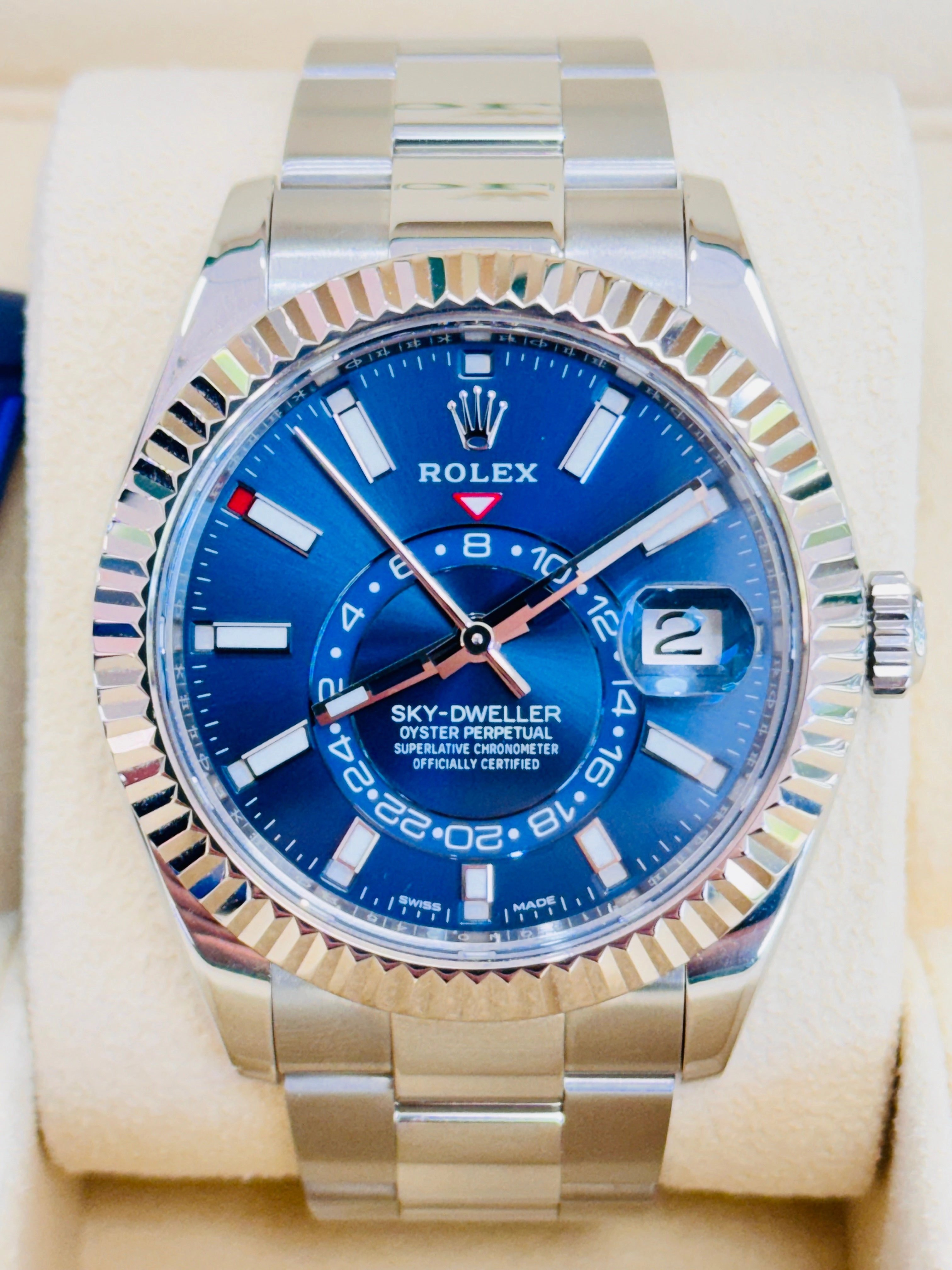 Rolex Sky-Dweller 326934 Blue Dial Oyster Steel Bracelet   Rubber B Watch MINT