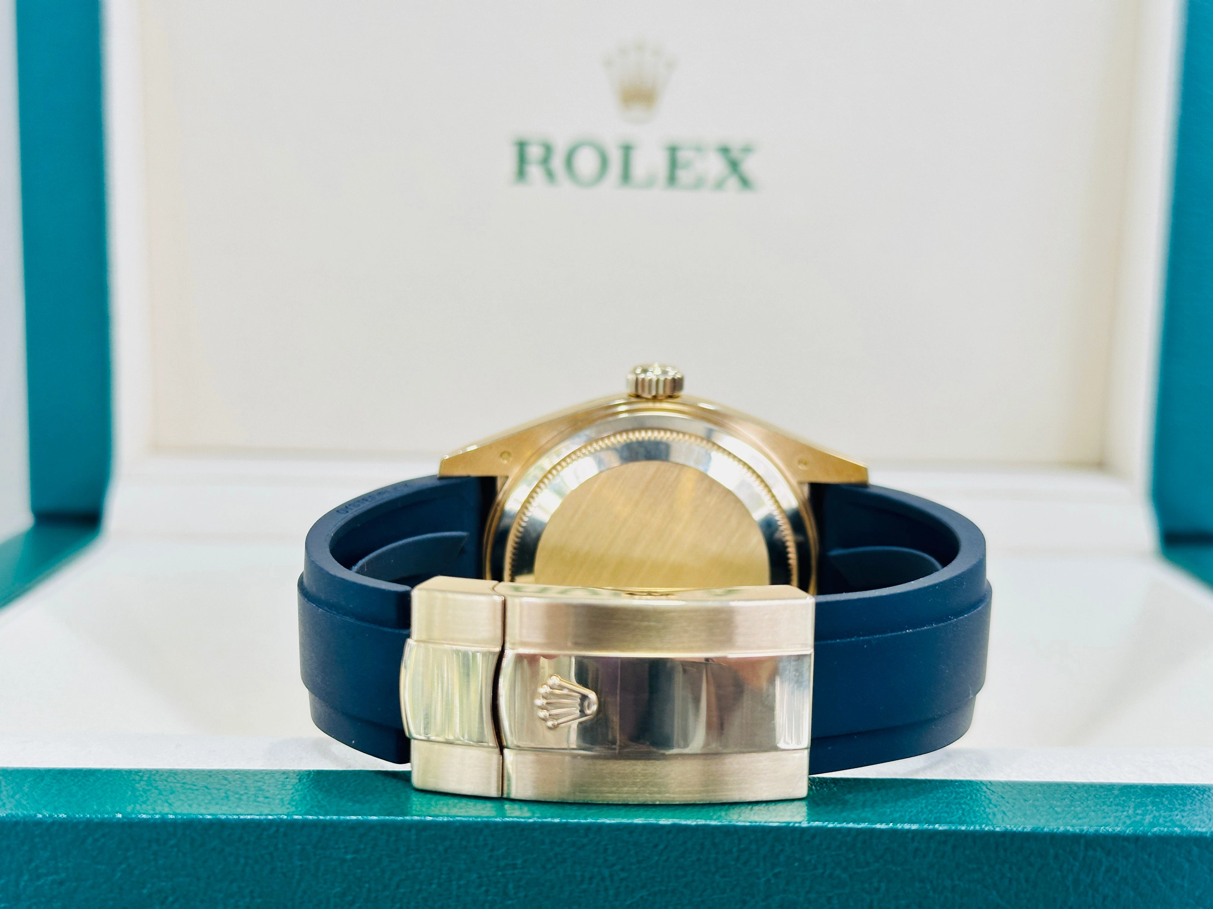 Rolex Sky-Dweller 42 Oysterflex 326238 Yellow Gold Champagne Dial Box and Paper PreOwned