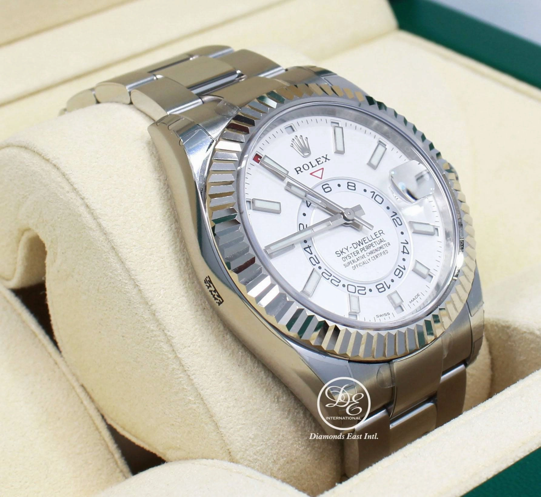 Rolex Sky-Dweller stainless steel  326934 WHTSO UNWORN