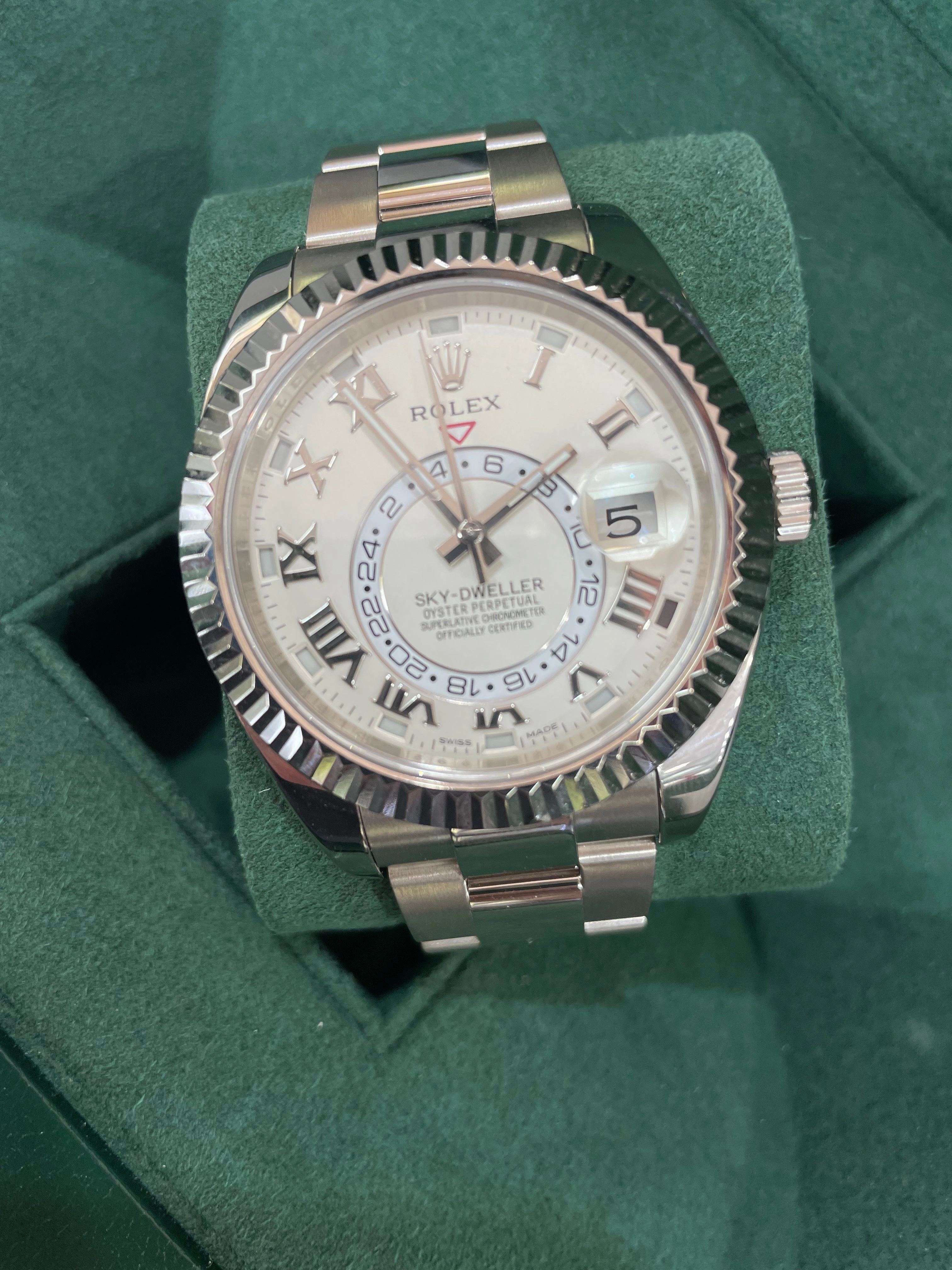 Rolex Sky-Dweller White Gold Oyster Bracelet White Dial 326939 PreOwned