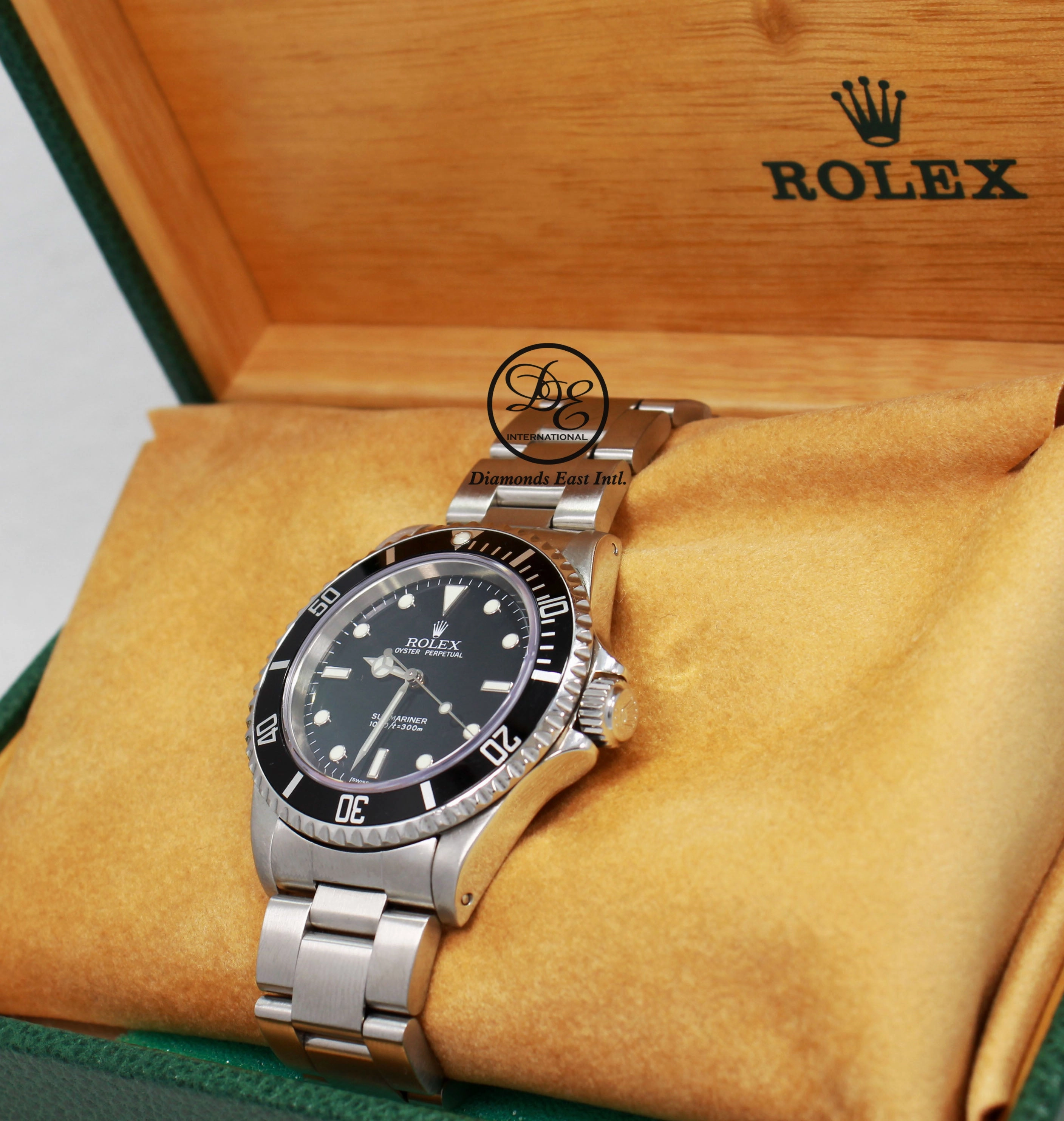ROLEX Submariner 14060 Oyster Stainless Steel Black Dial Watch