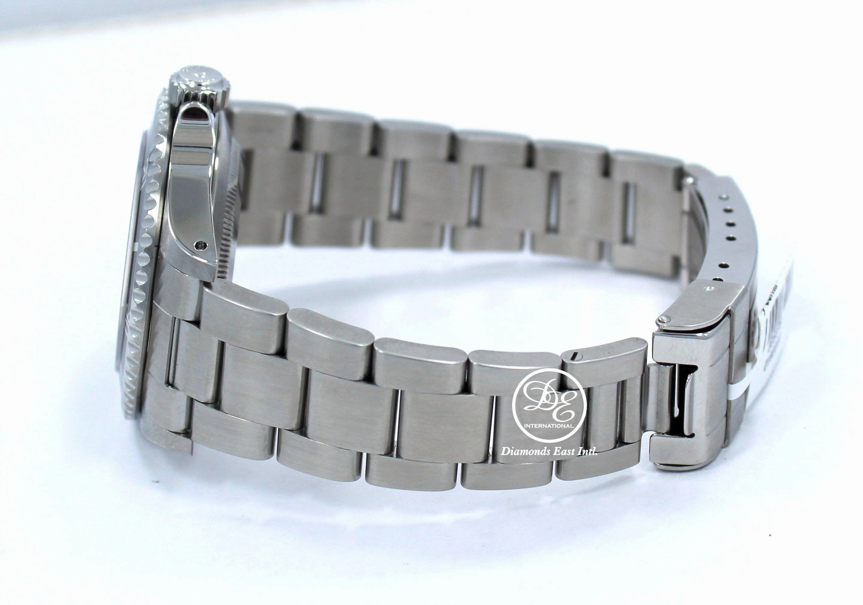 ROLEX Submariner 14060 Oyster Stainless Steel Black Dial Watch