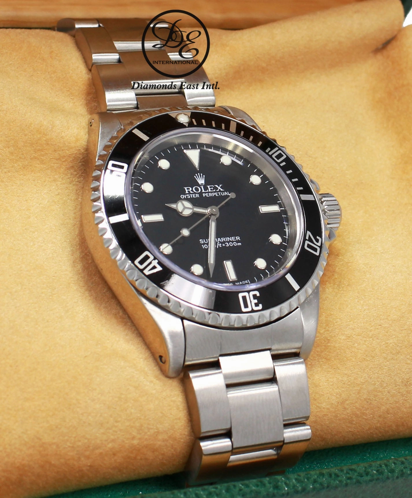 ROLEX Submariner 14060 Oyster Stainless Steel Black Dial Watch