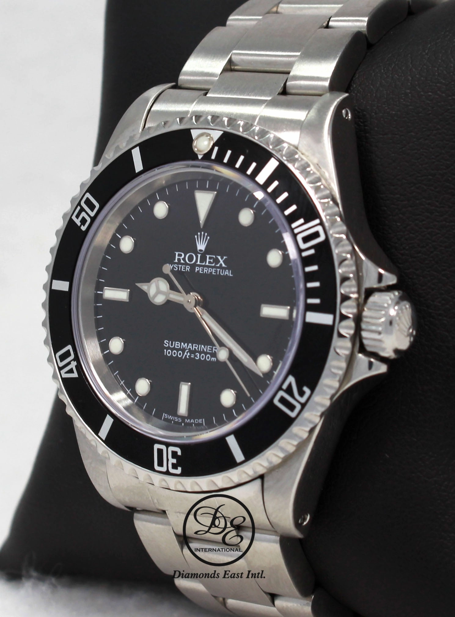 ROLEX Submariner 14060 Oyster Stainless Steel Black Dial Watch