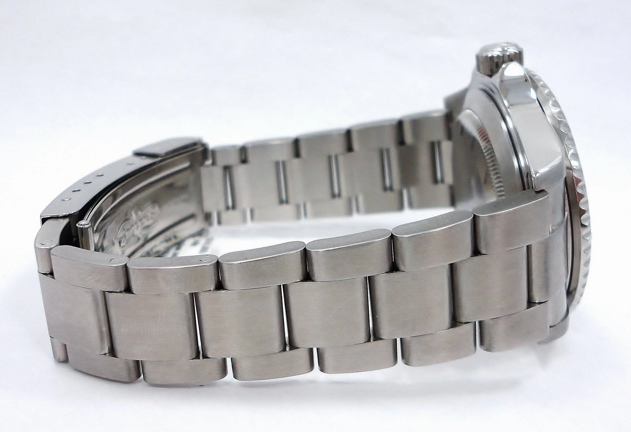 ROLEX Submariner 16610 Oyster Date SS Black Dial Watch BEZEL ENGRAVED MODEL