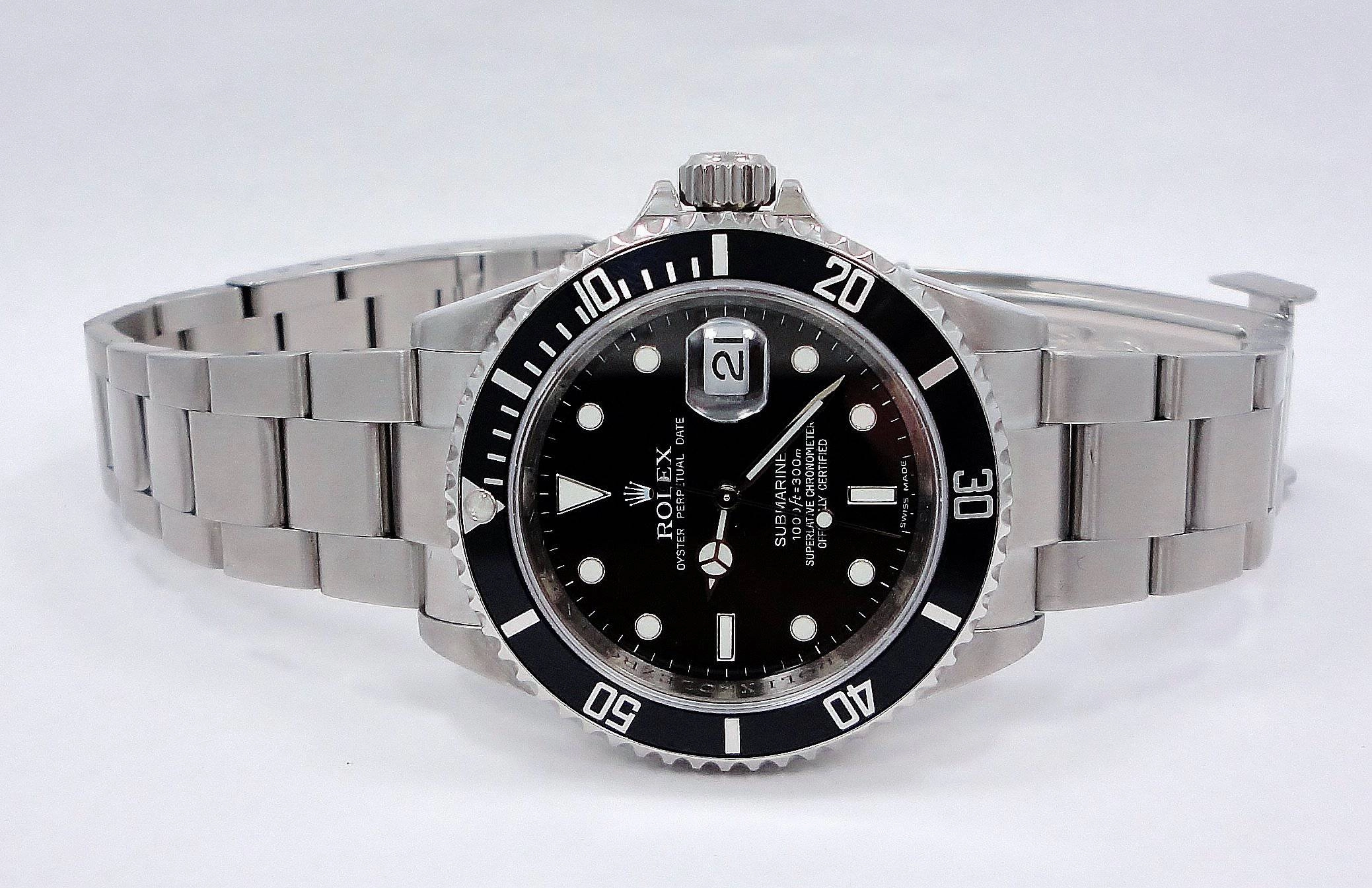 ROLEX Submariner 16610 Oyster Date SS Black Dial Watch BEZEL ENGRAVED MODEL