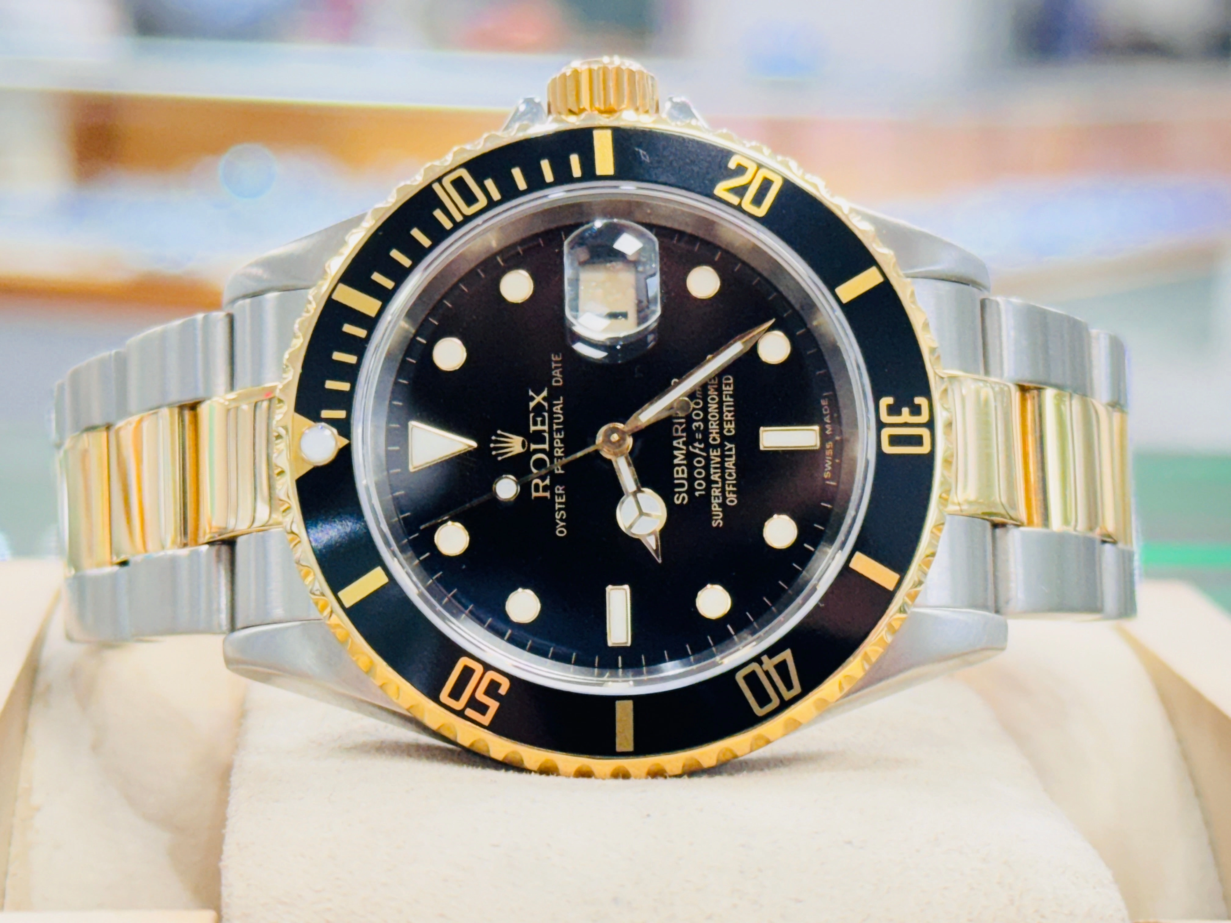 Rolex Submariner 16613 Steel 18k Yellow Gold Oyster Bracelet Black Bezel Watch MINT