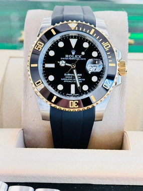 Rolex Submariner Date 116613LN 40 Black Dial Rubber B   Original OYSTER STEEL/GOLD BAND Watch Box/Paper