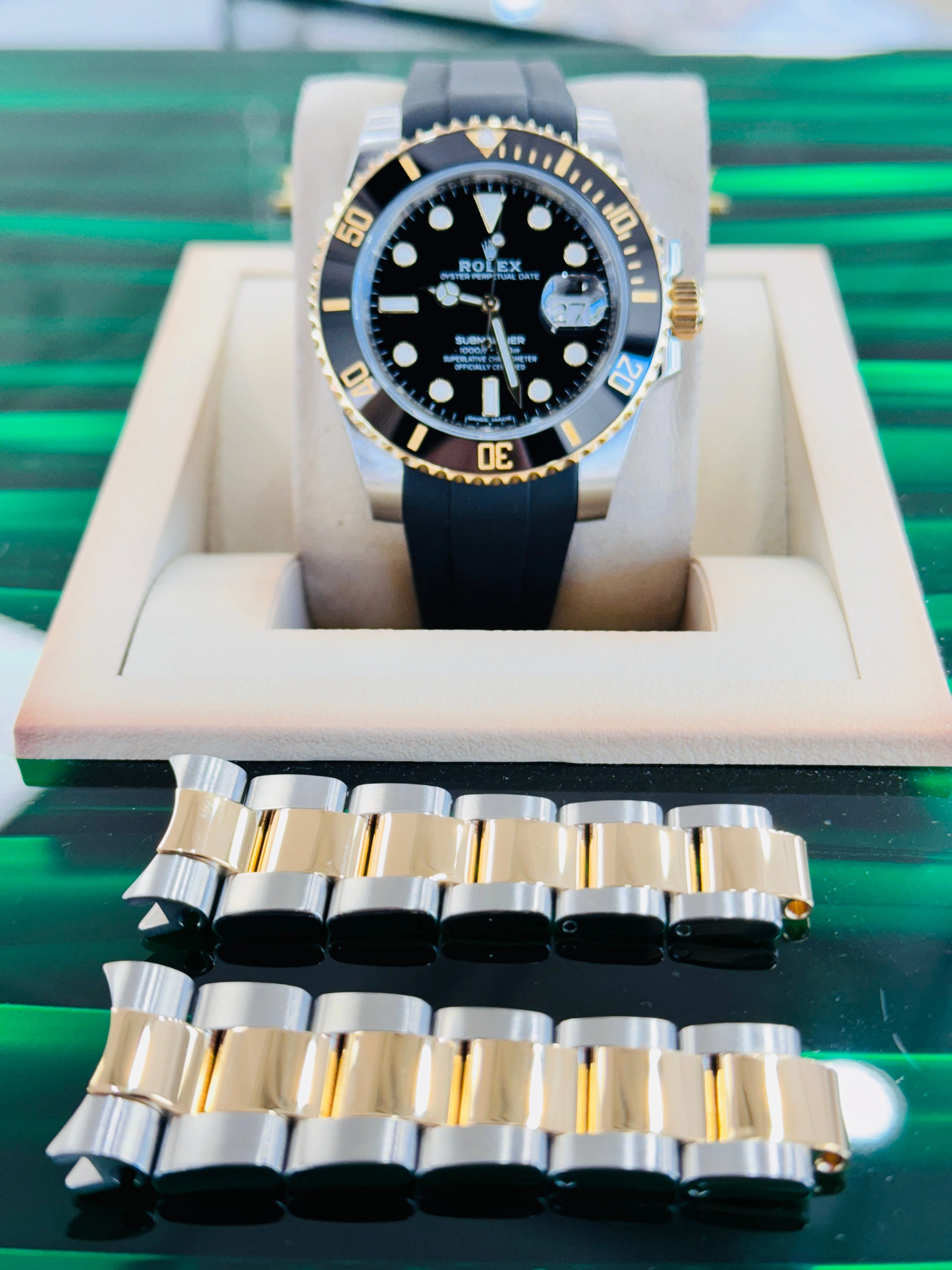 Rolex Submariner Date 116613LN 40 Black Dial Rubber B   Original OYSTER STEEL/GOLD BAND Watch Box/Paper
