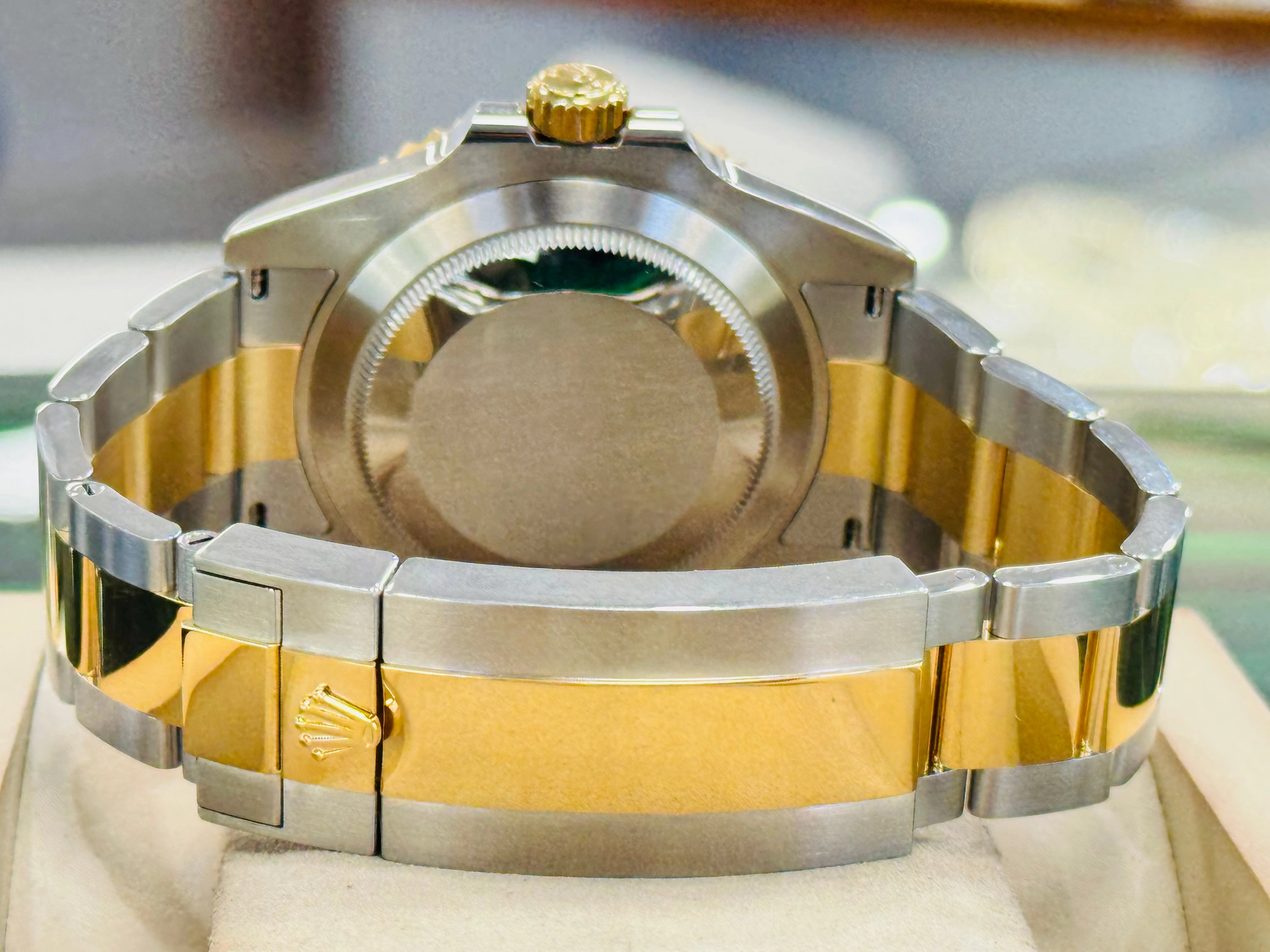 Rolex Submariner Date 126613LB 41mm  Blue Ceramic 18k yellow gold/ Steel  Box/Papers MINT