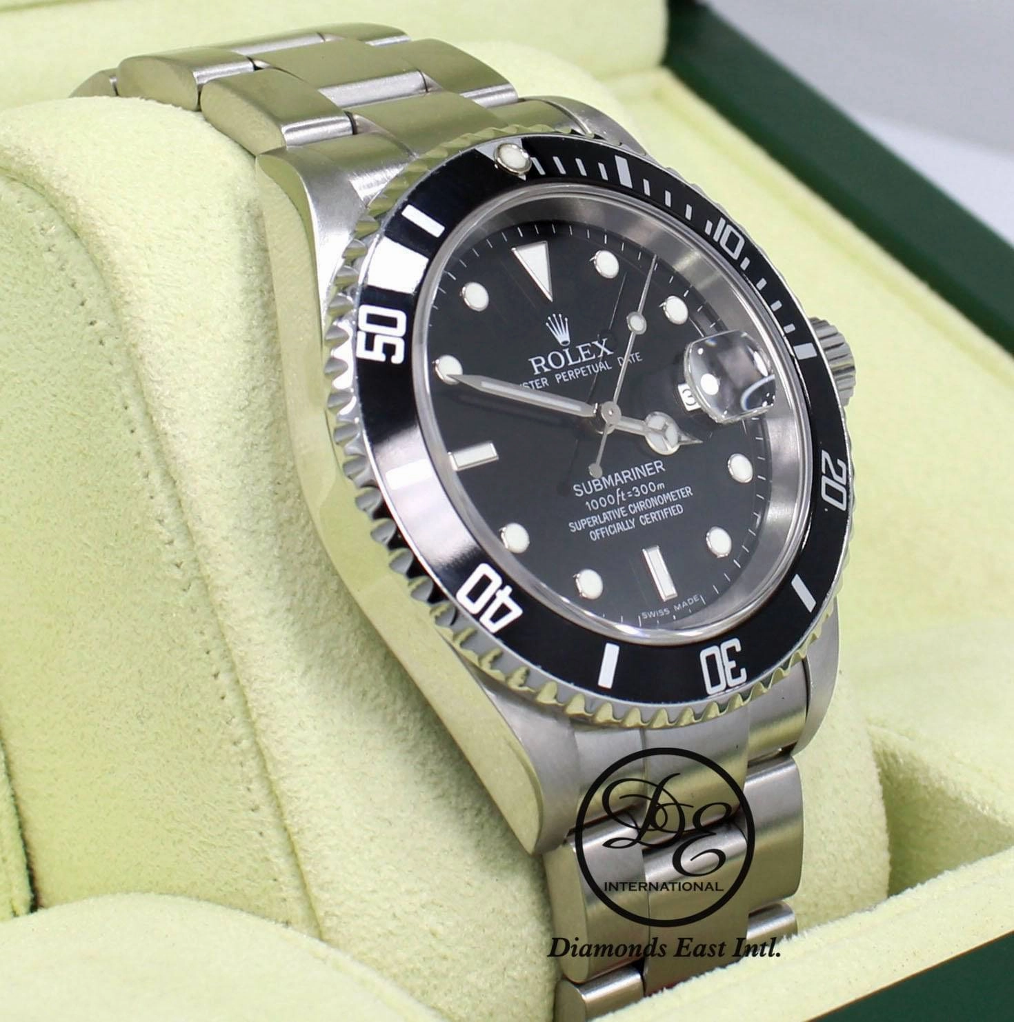 ROLEX Submariner Date 16610 NO HOLES IN CASE Oyster SS Black Dial Watch