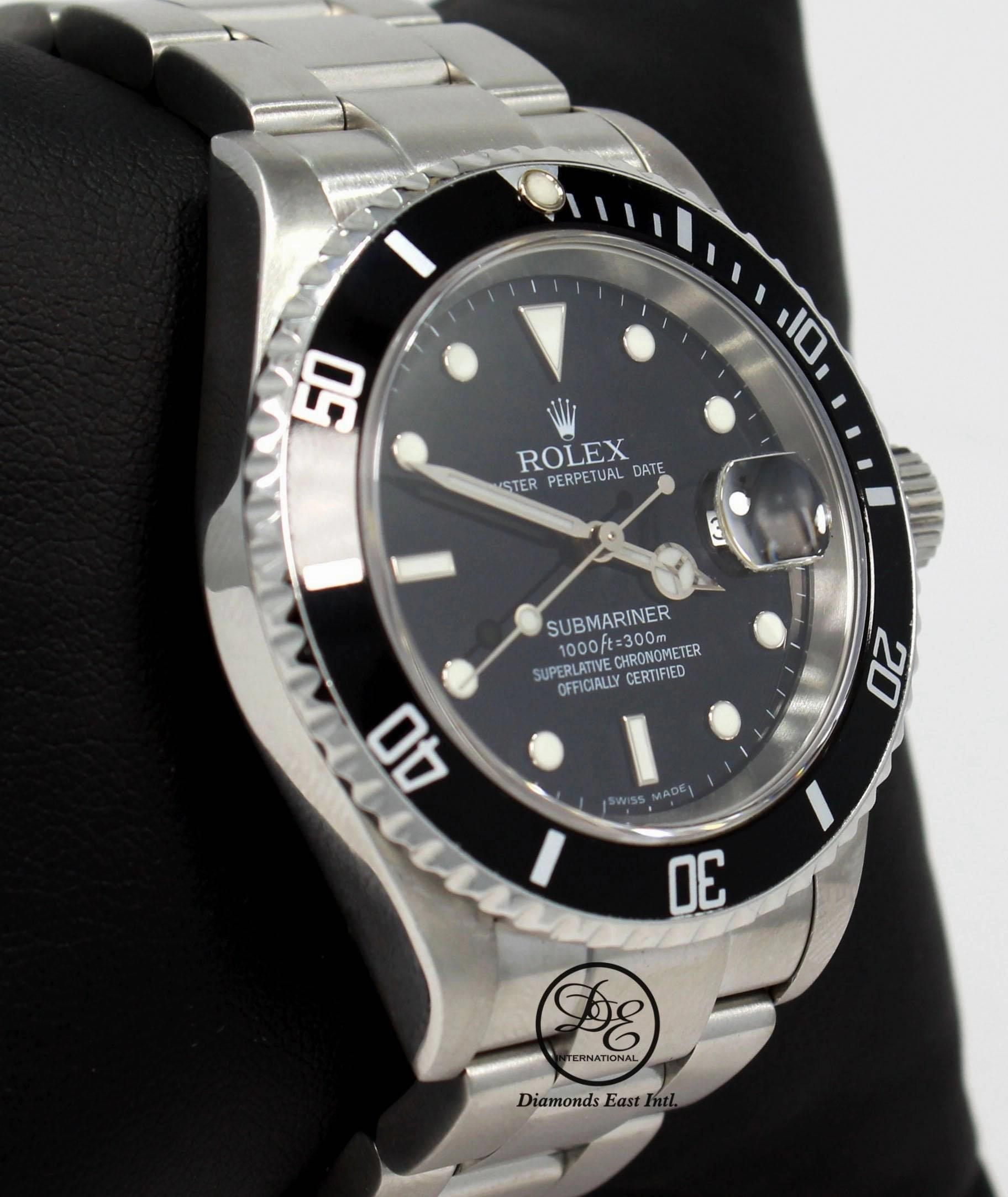 ROLEX Submariner Date 16610 NO HOLES IN CASE Oyster SS Black Dial Watch