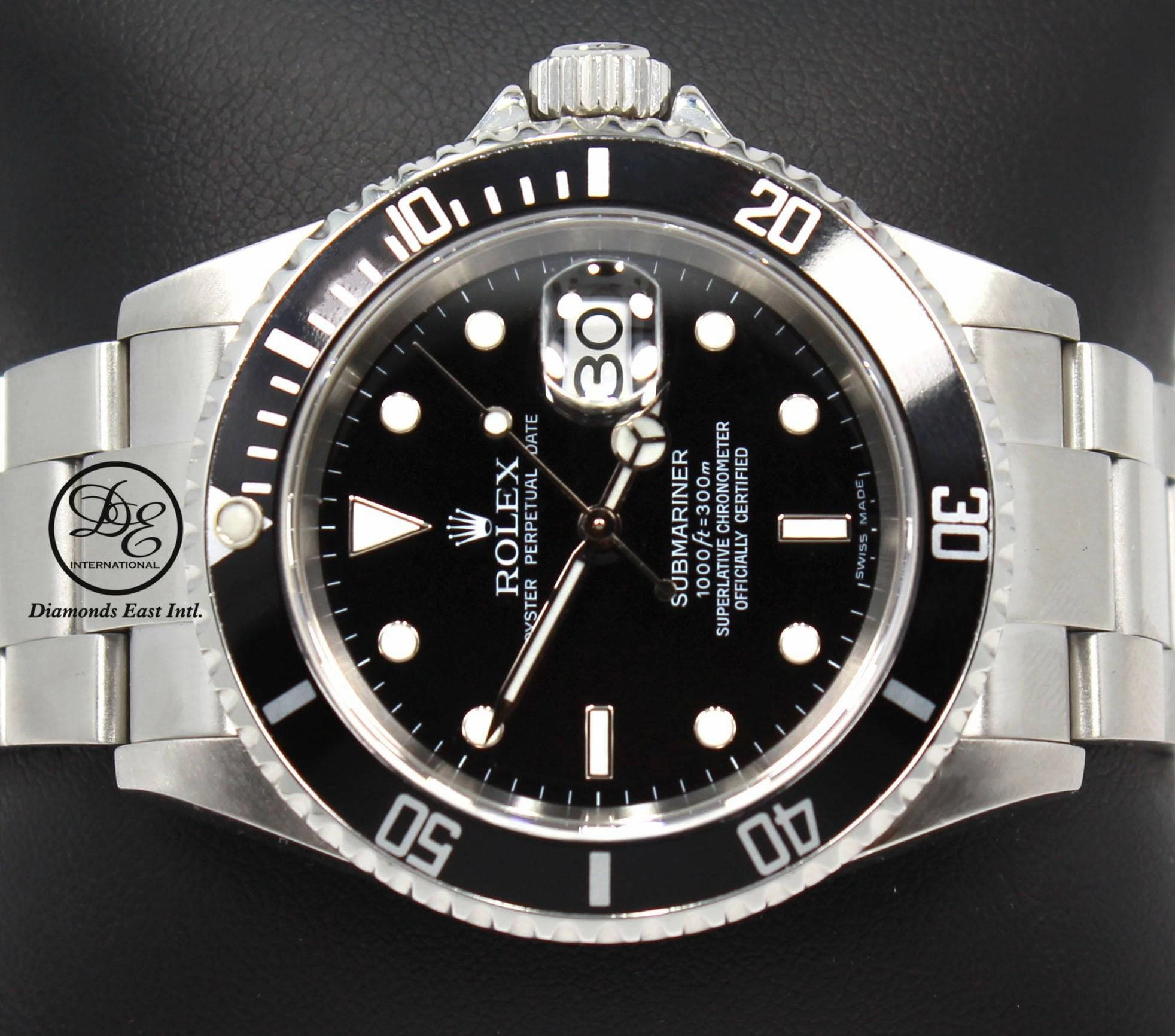 ROLEX Submariner Date 16610 NO HOLES IN CASE Oyster SS Black Dial Watch