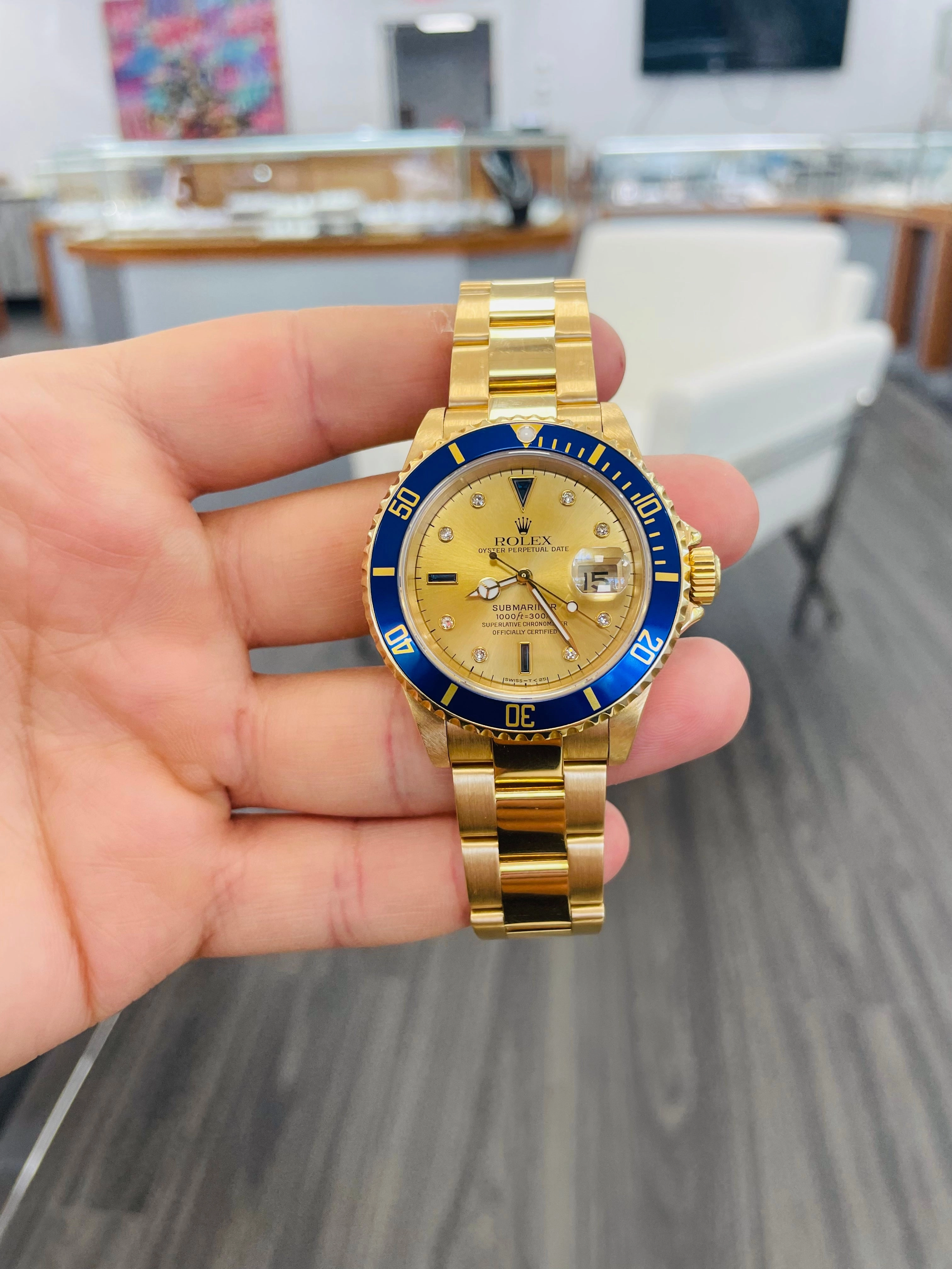 Rolex Submariner Date 16618 Factory Serti Diamond Dial PreOwned Unpolished