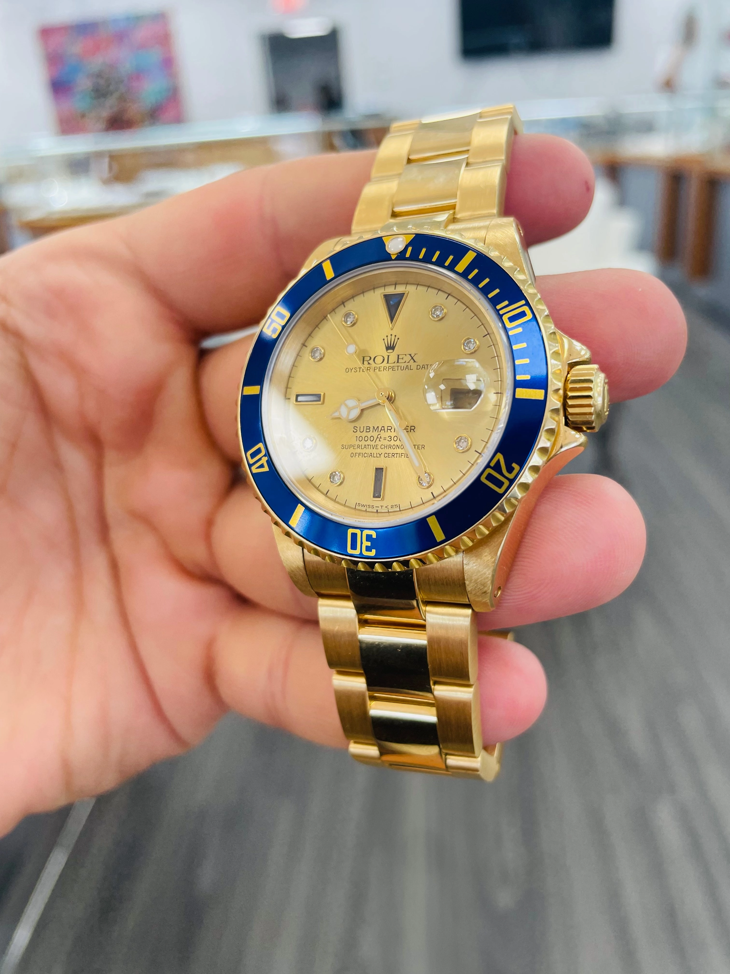 Rolex Submariner Date 16618 Factory Serti Diamond Dial PreOwned Unpolished