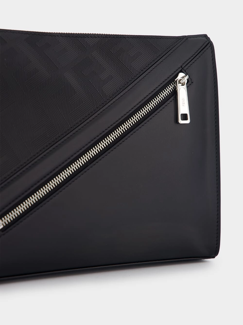 Shadow Diagonal Clutch