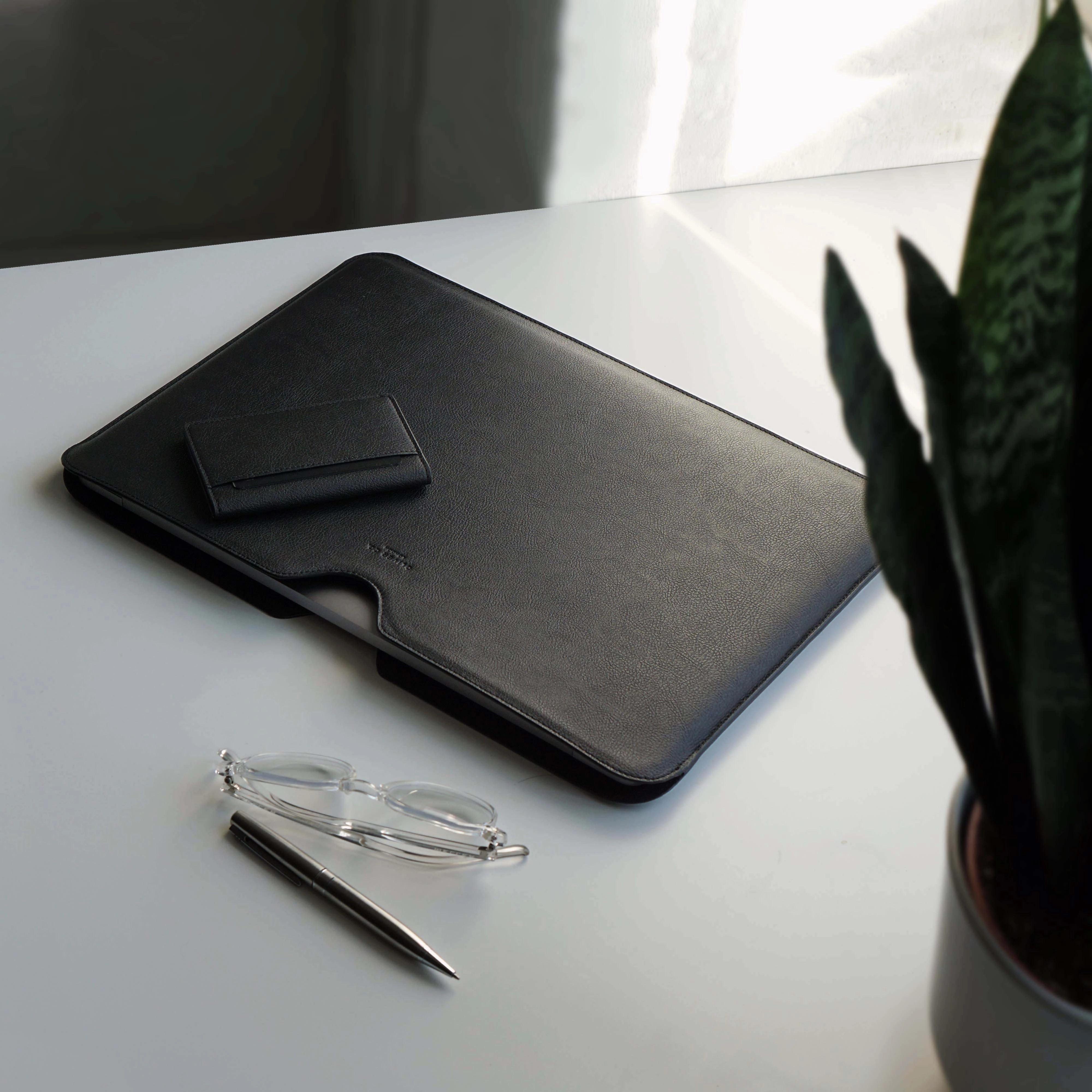 Slim Apple Leather Vegan Laptop Sleeve | Black 13"-16" Options