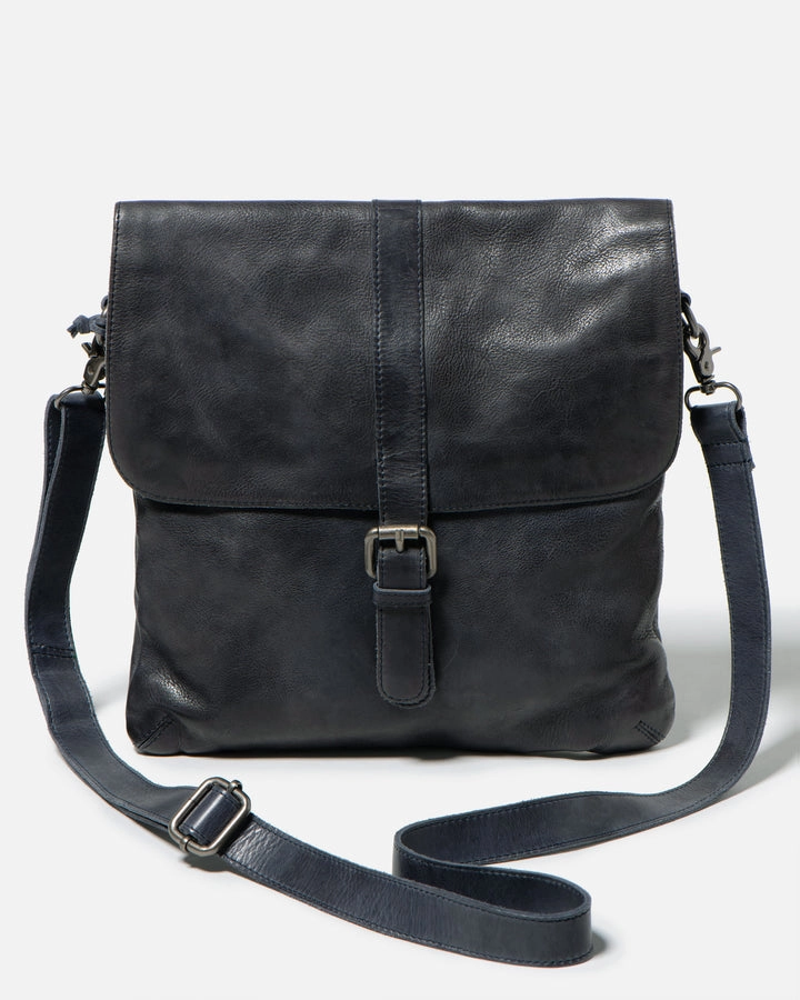 STITCH & HIDE WASHED LEATHER BERLIN REPORTER/SHOULDER BAG INDIGO BLUE - FREE WALLET POUCH