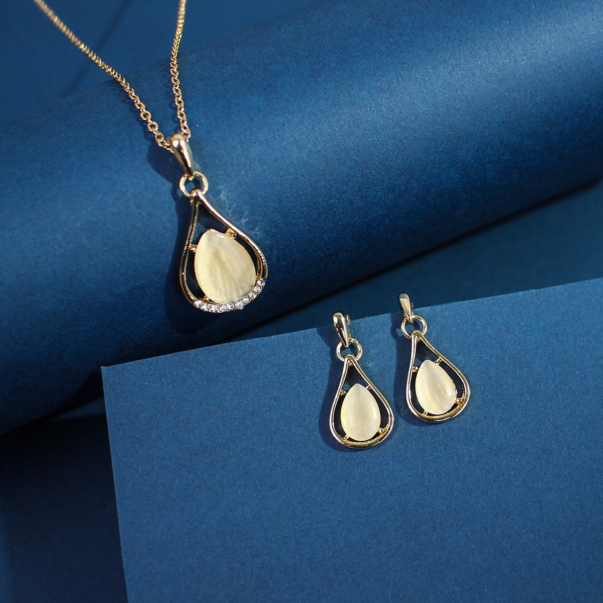 Wholesale Drop Set Alloy Earrings