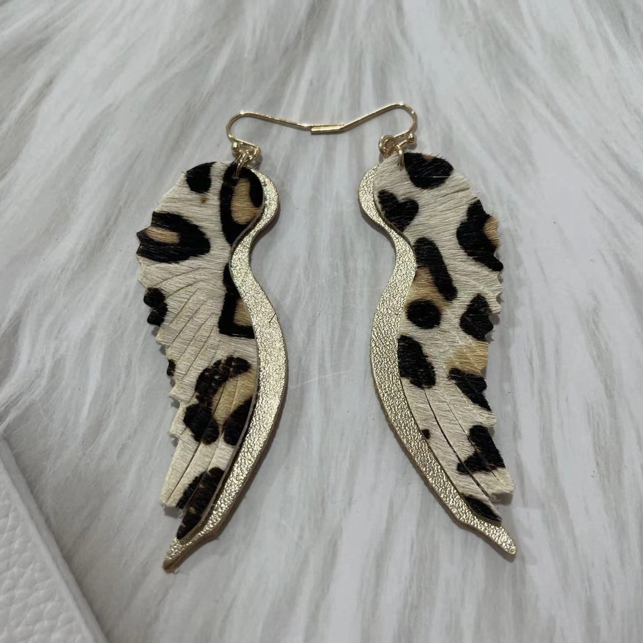 Wholesale Genuine Leather Feather Sparrow Earrings