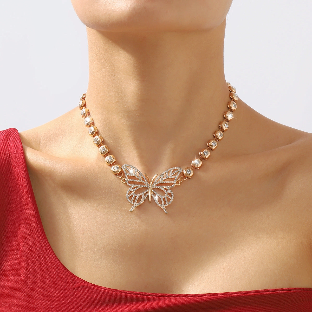 Wholesale Geometric Rhinestone Alloy Butterfly Necklace