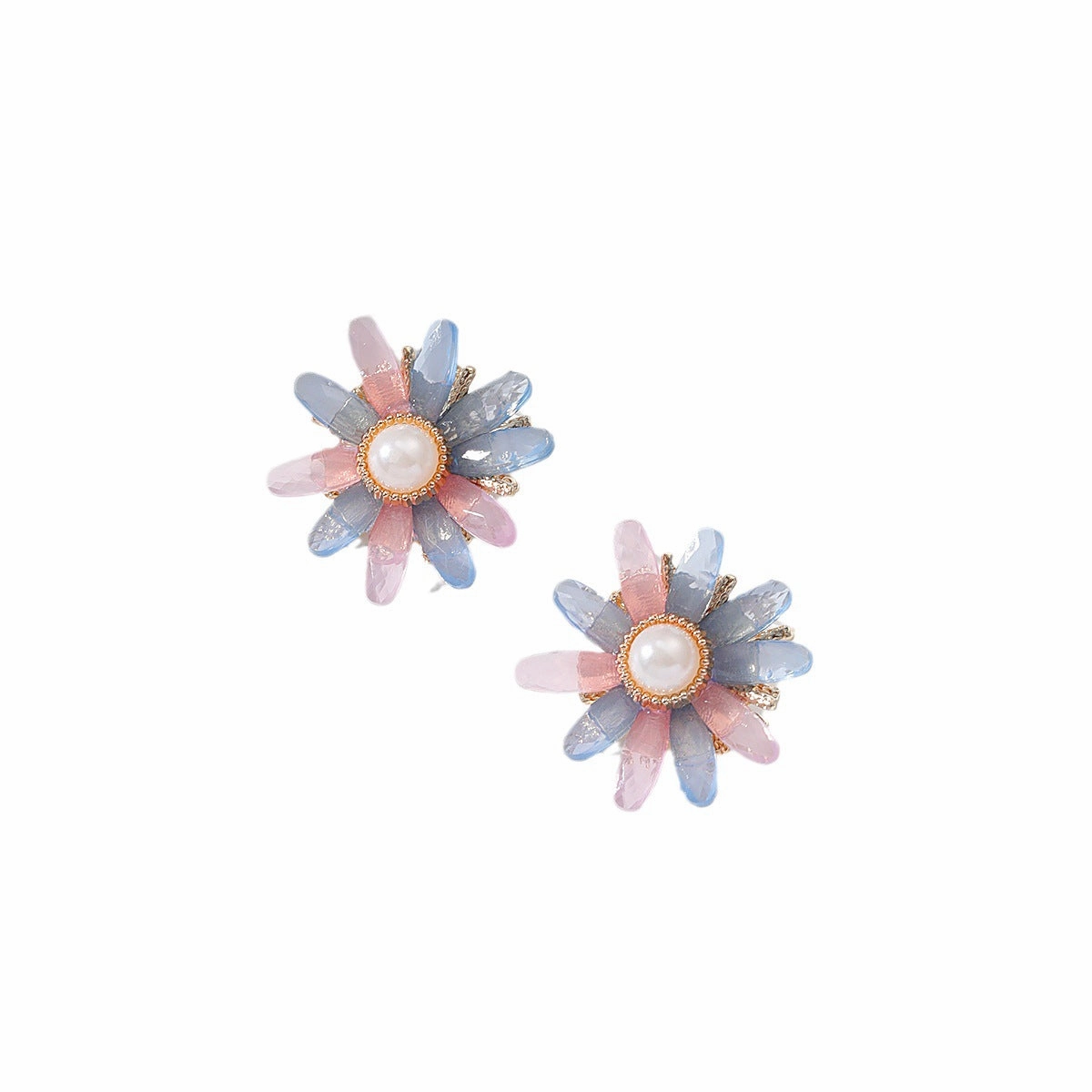 Wholesale Gut Simulation Three-dimensional Pearl Flower Simple Ladies Earrings