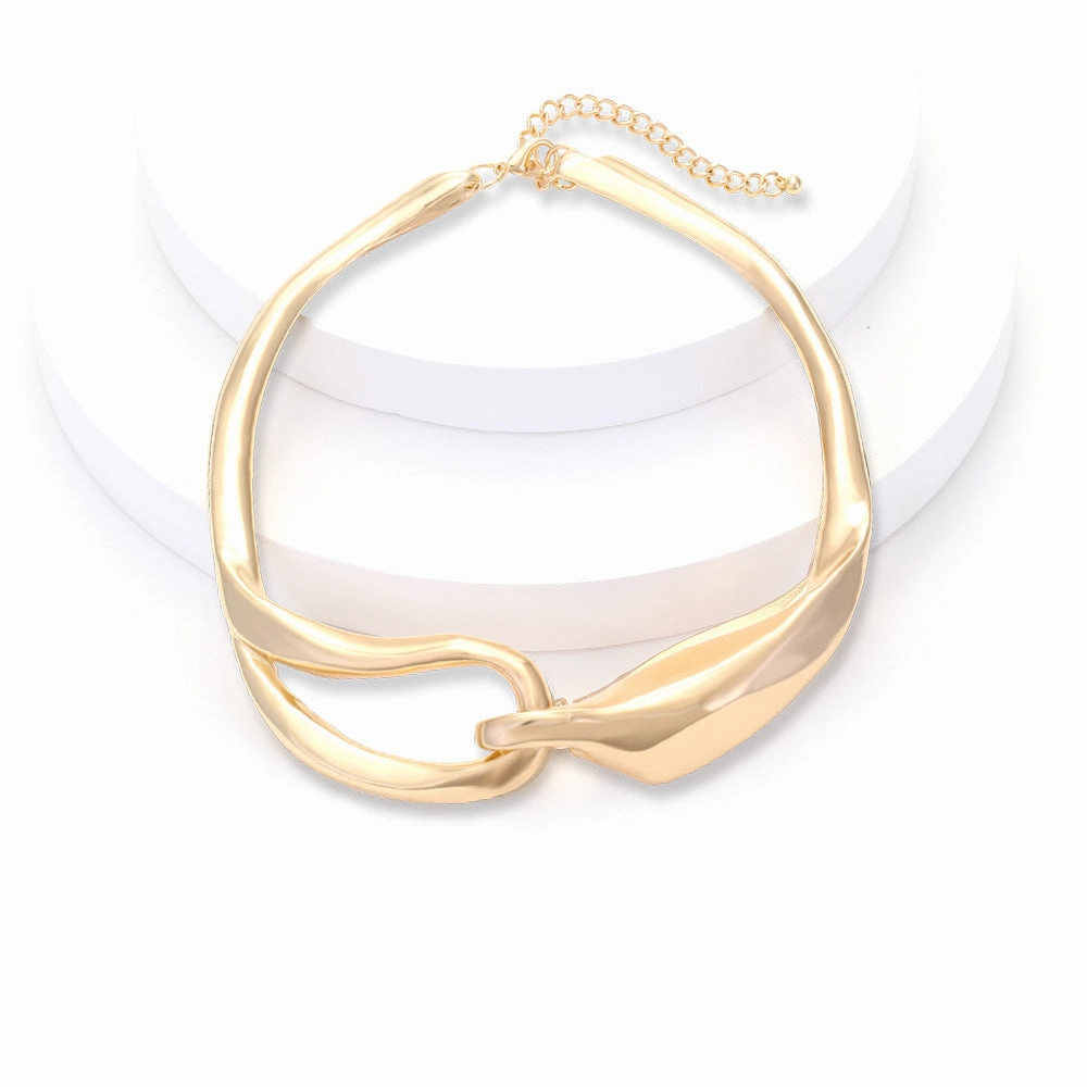 Wholesale Heavy Industry Metal Asymmetric Collar Necklaces