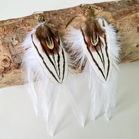 Wholesale Natural Feather White Earrings 2 in A Pack