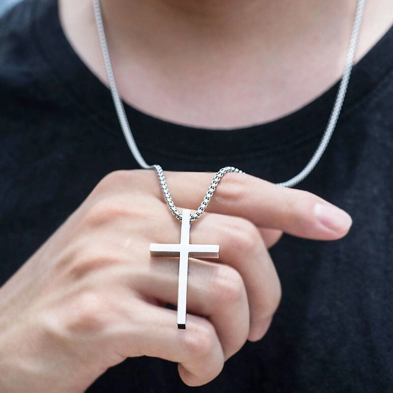 Wholesale  Retro Color-free Male Decoration Cross Pendant Necklace Simple Woolen Chain