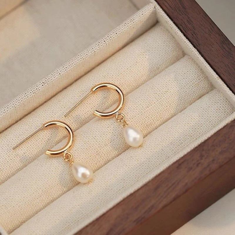 Wholesale S925 Sterling Silver Simple Freshwater Pearls