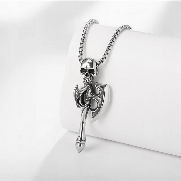 Wholesale Solid men's domineering axe vintage necklace